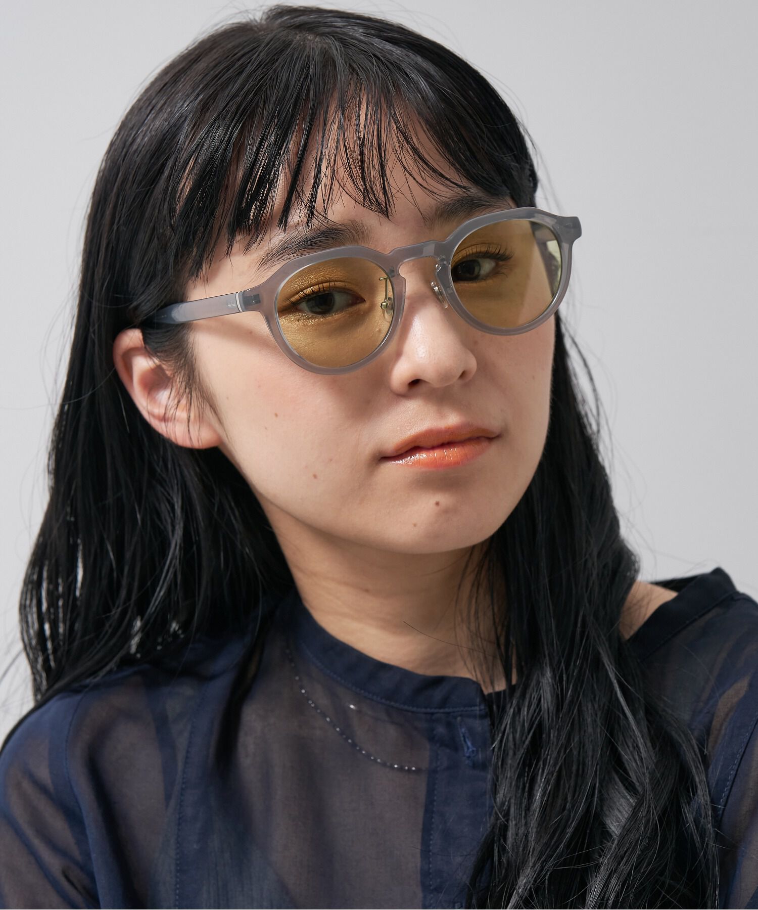  「ボストン型 調光サングラス｜紫外線対策｜レンズの色が変わるサングラス｜Zoff | UNITED ARROWS Wellness」|サングラス|