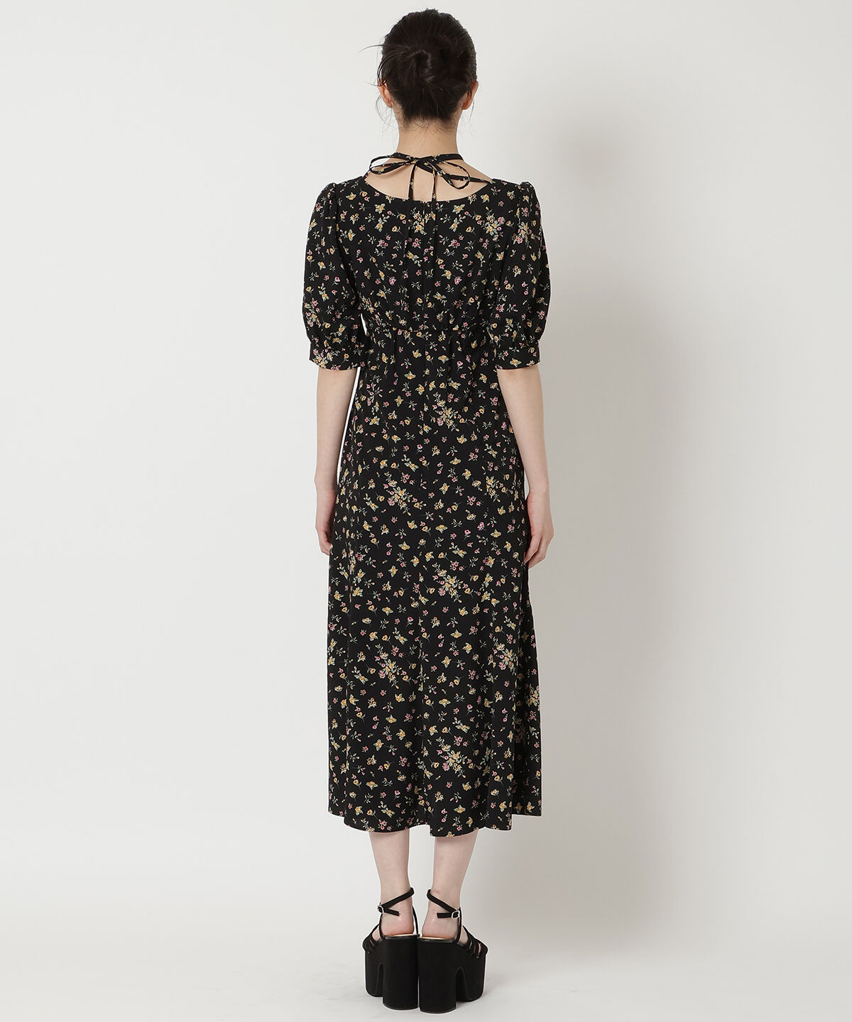 REDYAZEL「チョーカー付きフラワーワンピース」|ワンピース|