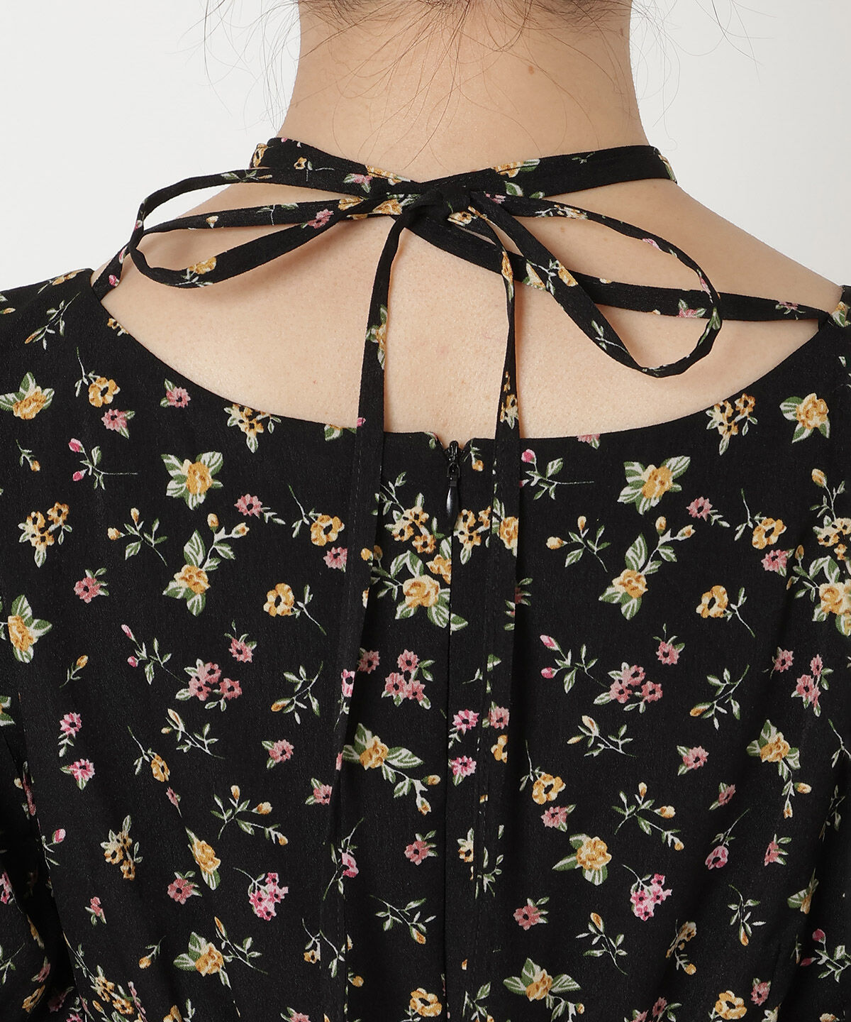 REDYAZEL「チョーカー付きフラワーワンピース」|ワンピース|