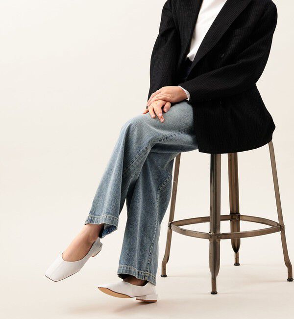 ODETTE E ODILE「スクエアセンターシーム フラット25&darr;&uarr;」|パンプス|