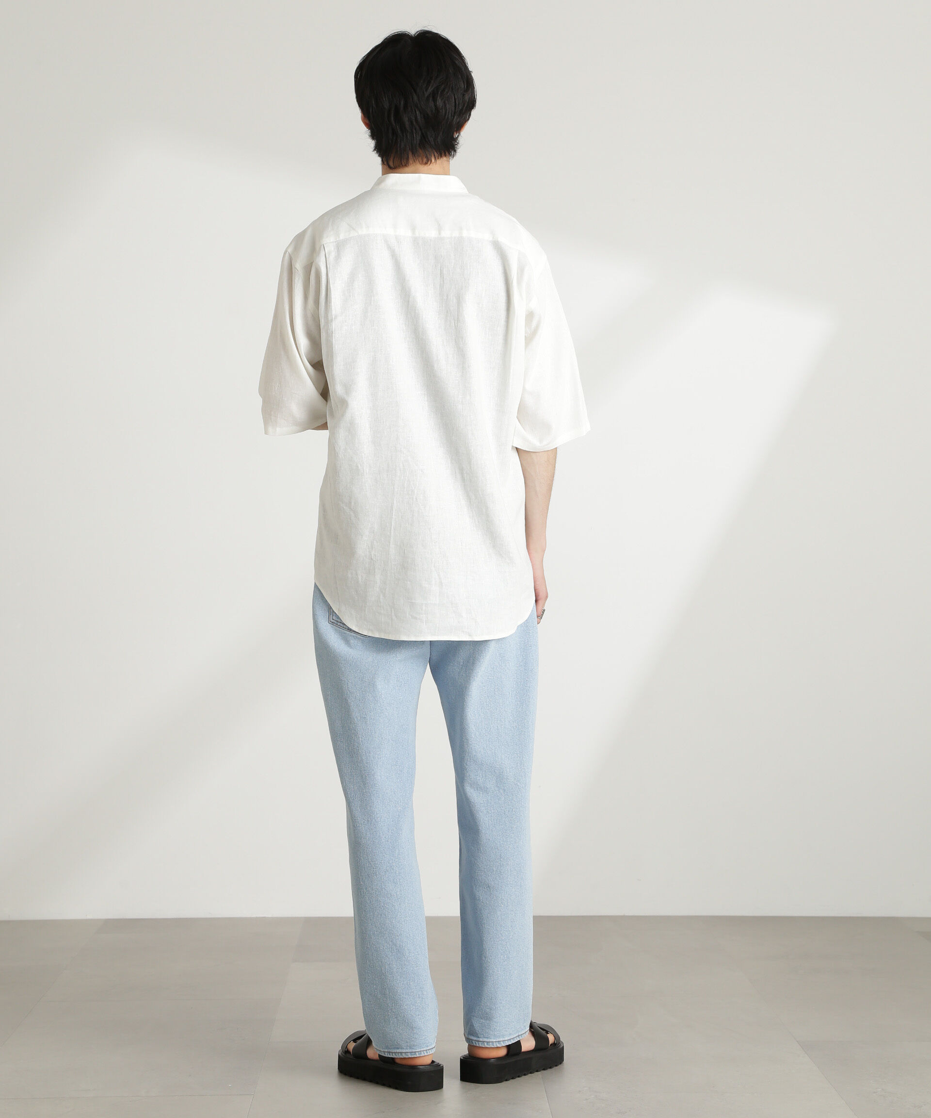 nano･universe「アンチスメルリネン バンドカラーシャツ 半袖」|シャツ・ブラウス|