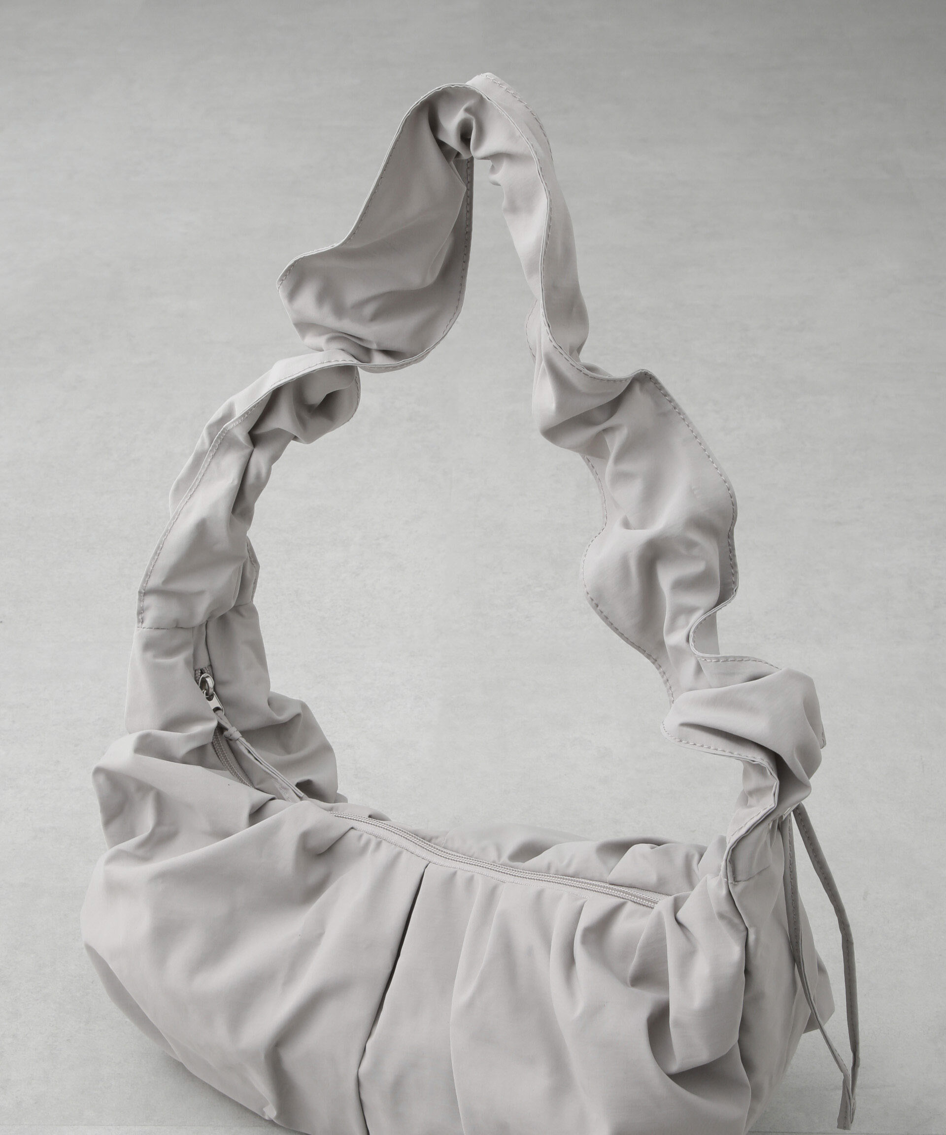 nano･universe「ギャザーハンドルショルダーバッグ」|ショルダー・メッセンジャー|