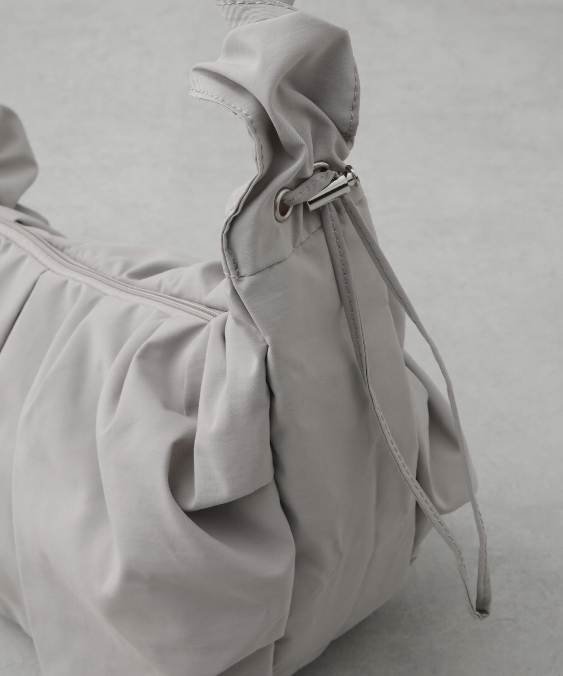 nano･universe「ギャザーハンドルショルダーバッグ」|ショルダー・メッセンジャー|