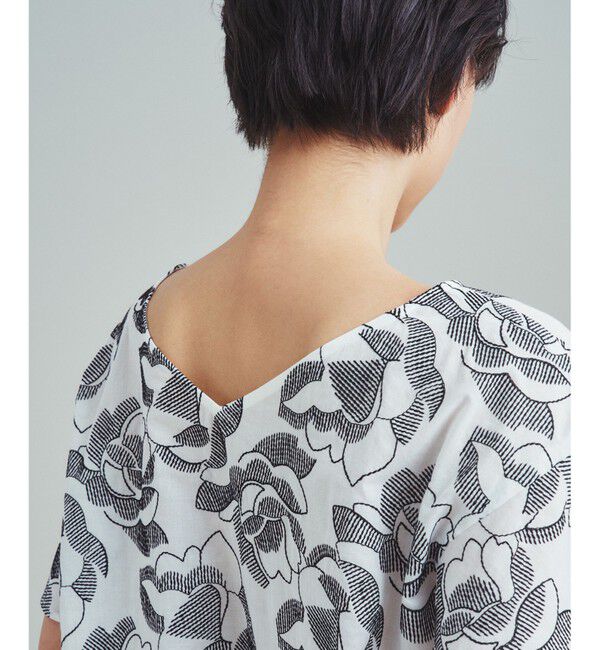  「ステッチフラワーembトップ」|Tシャツ・カットソー|