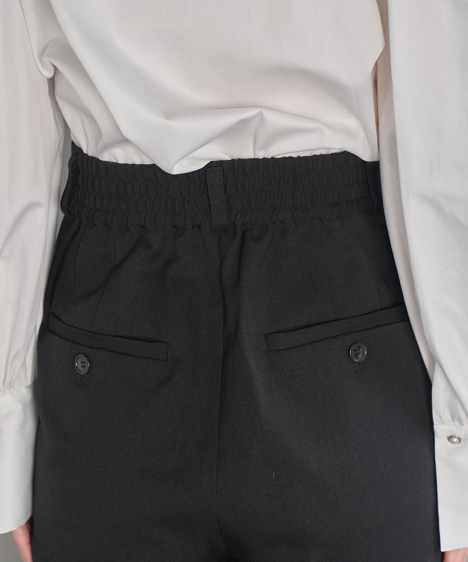 VIS「【防シワ・洗える】パウダリーツイルストレートパンツ」|スラックス|