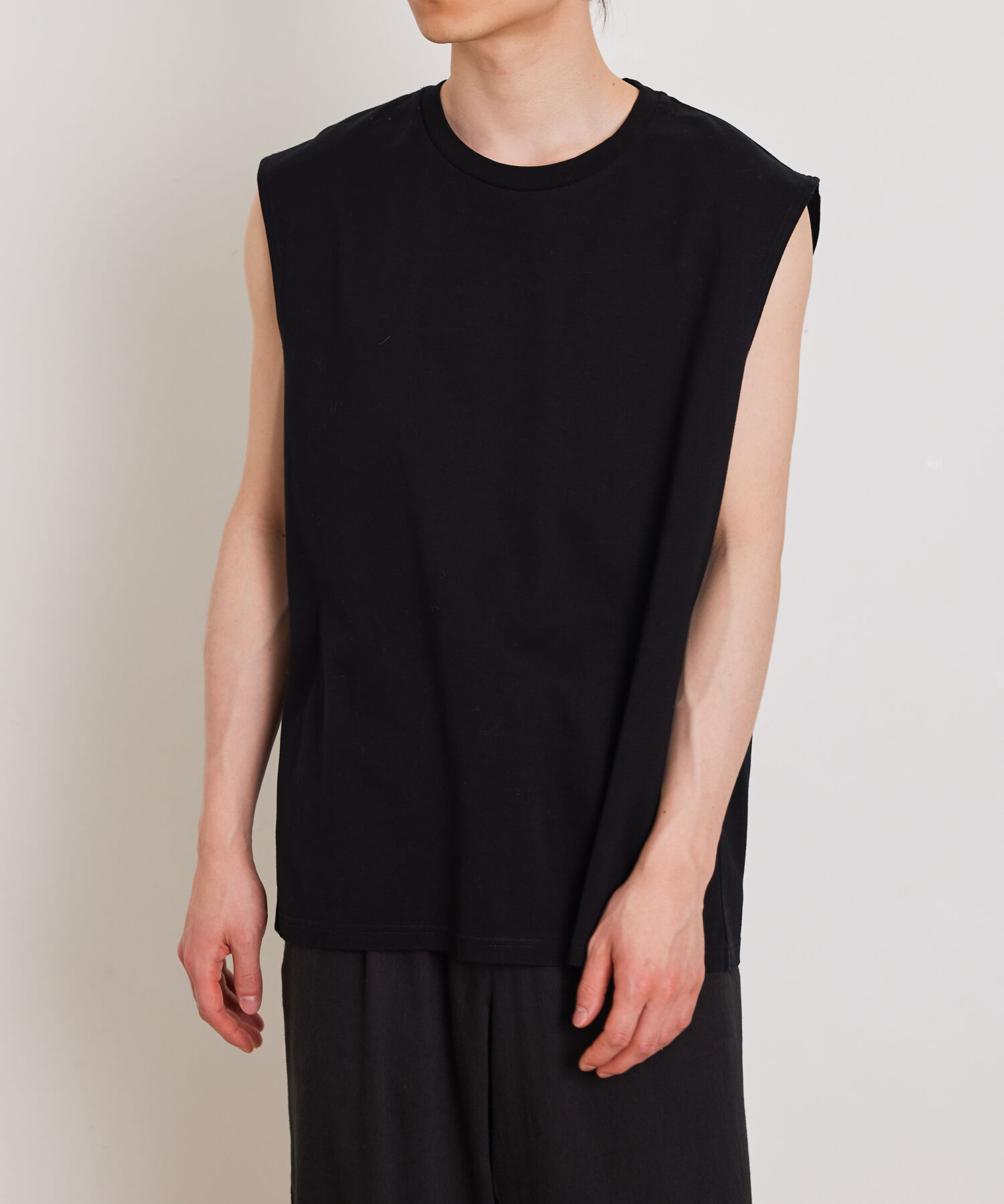 ADAM ET ROPE'「【Albini/アルビニ】オーガニック ポンチ オーバーサイズ ノースリーブ Tシャツ」|Tシャツ・カットソー|