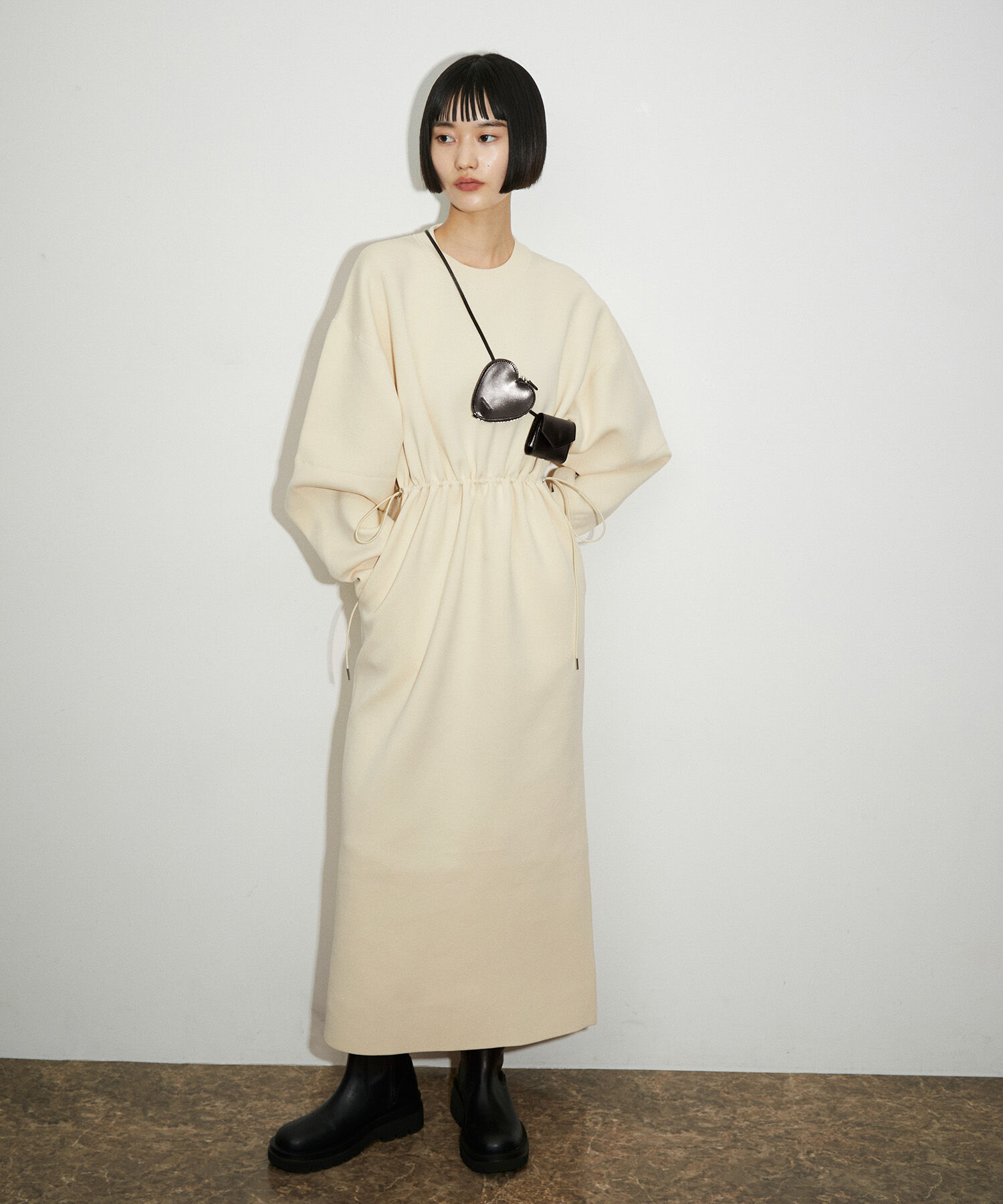 ADAM ET ROPE'「フォルムニットワンピース」|ワンピース|