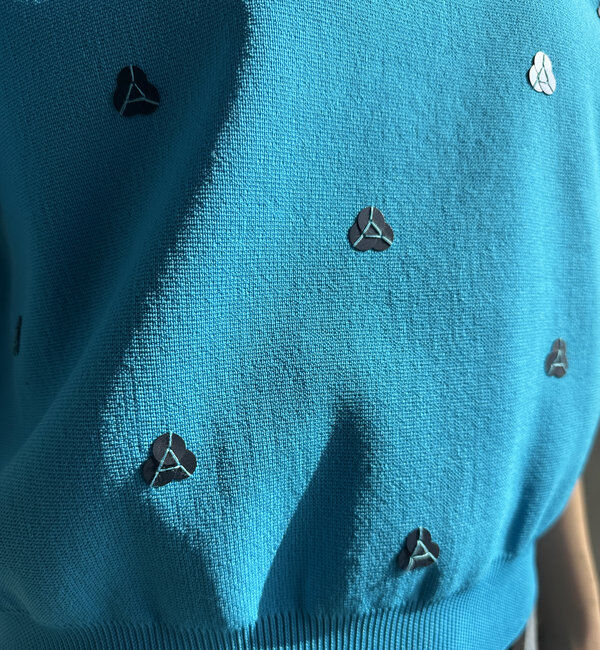  「【WEB限定】スパンコール刺繍ニット」|ニット・セーター|