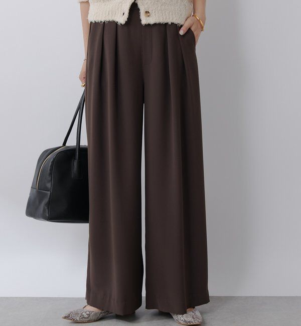  「【ウォッシャブル】【シーズンレスで使える】タックワイドスラックス」|チノ|