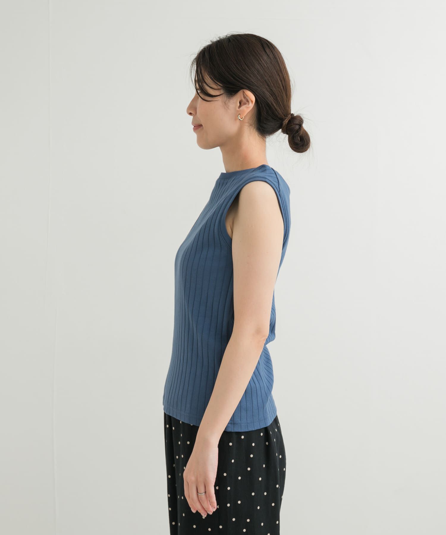 URBAN RESEARCH DOORS「針抜きノースリーブカットソー」|Tシャツ・カットソー|