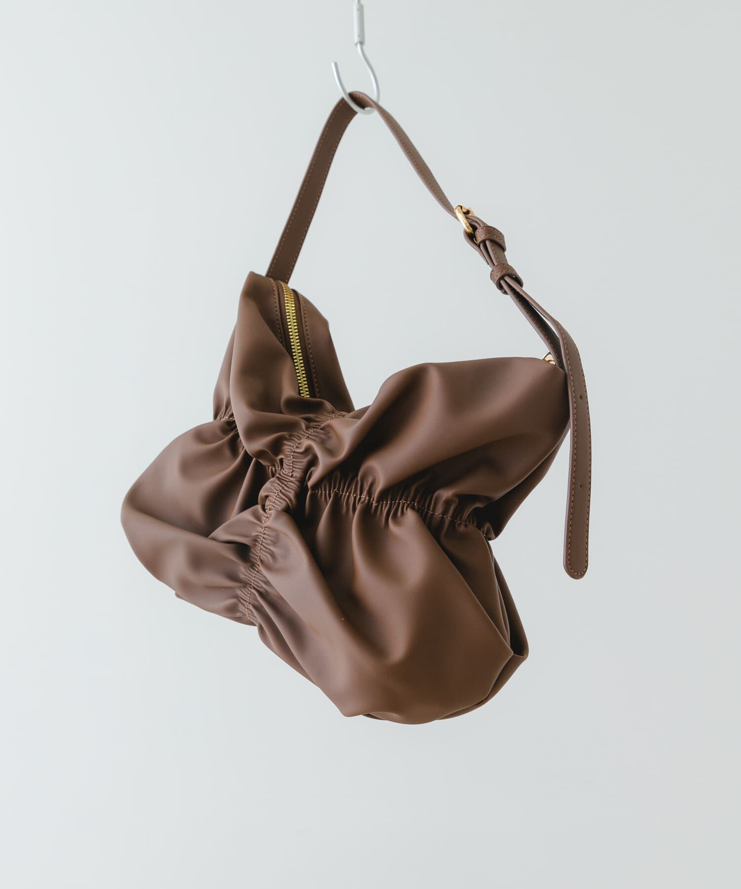 RODE SKO「シャーリングワンハンドルバッグ」|ハンドバッグ|