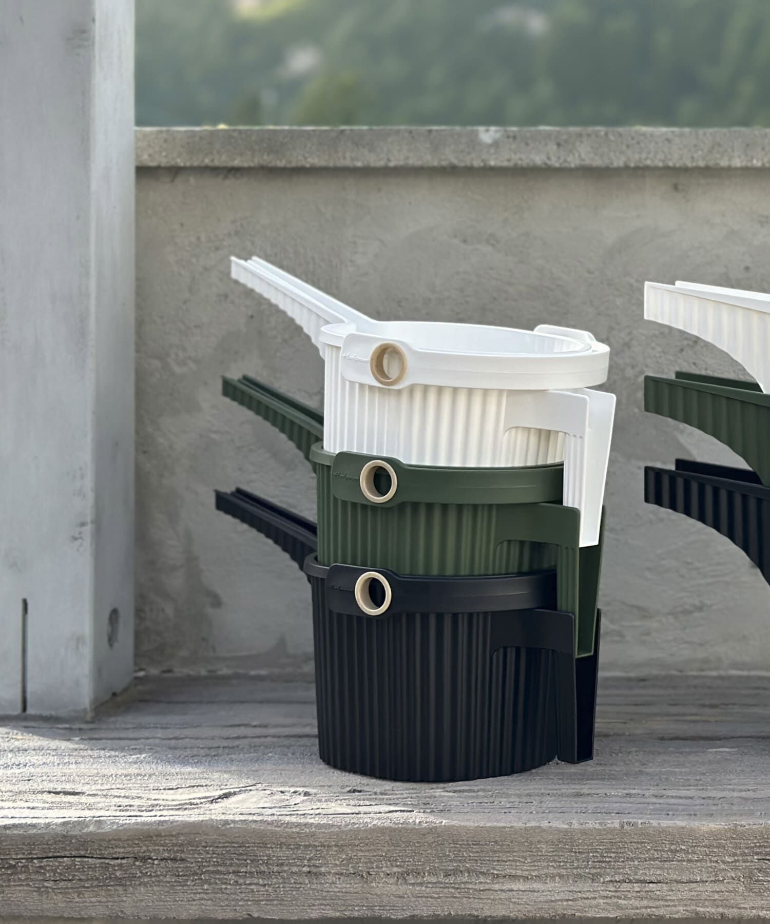 URBAN RESEARCH DOORS「『WEB限定』Hachiman gardens　ガーデンビートル 1.5L」|フィギュア・ホビー|