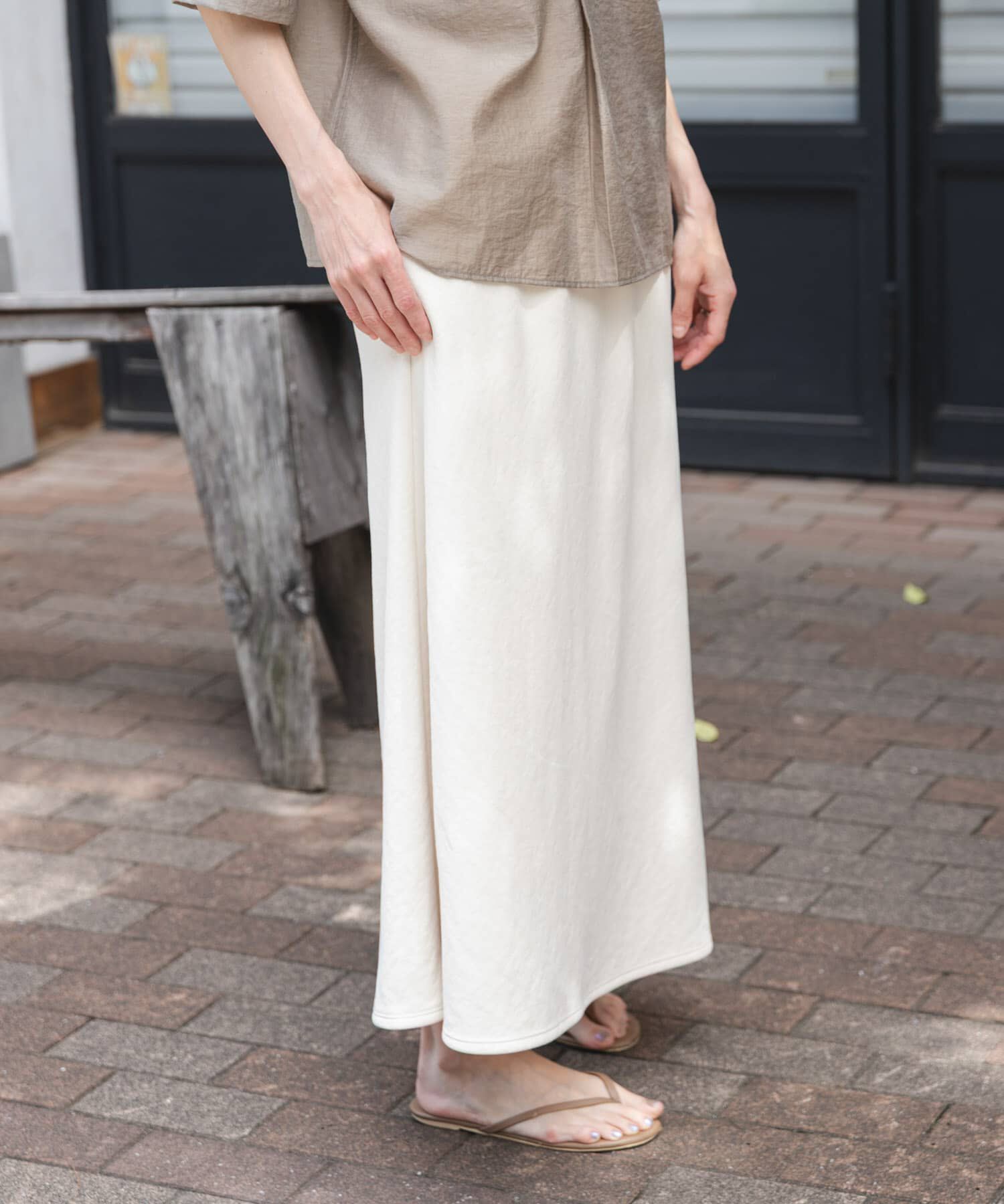 URBAN RESEARCH DOORS「FORK&SPOON　ドライタッチカットスカート」|スカート|