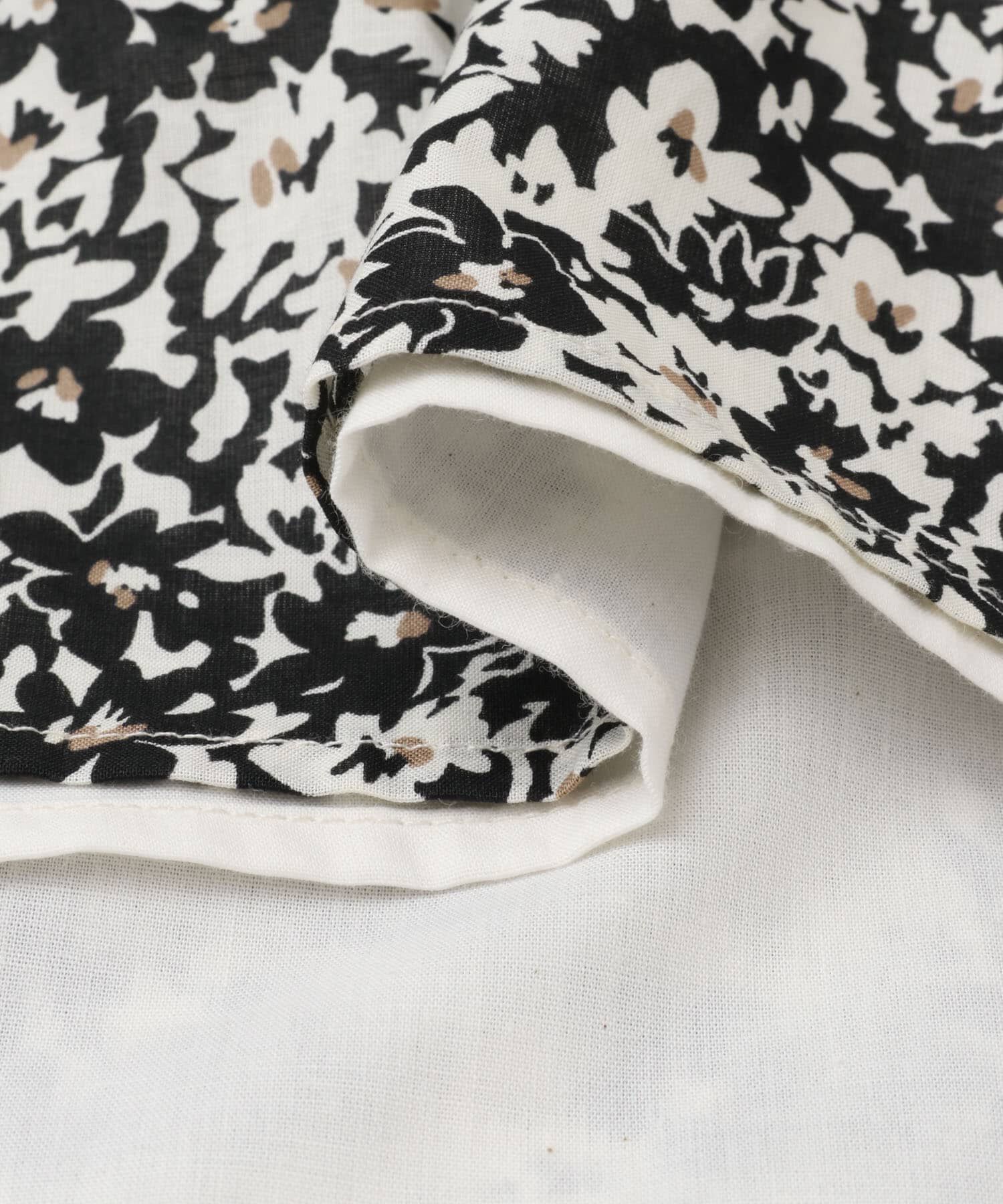 URBAN RESEARCH DOORS「フラワープリントギャザースカート」|スカート|