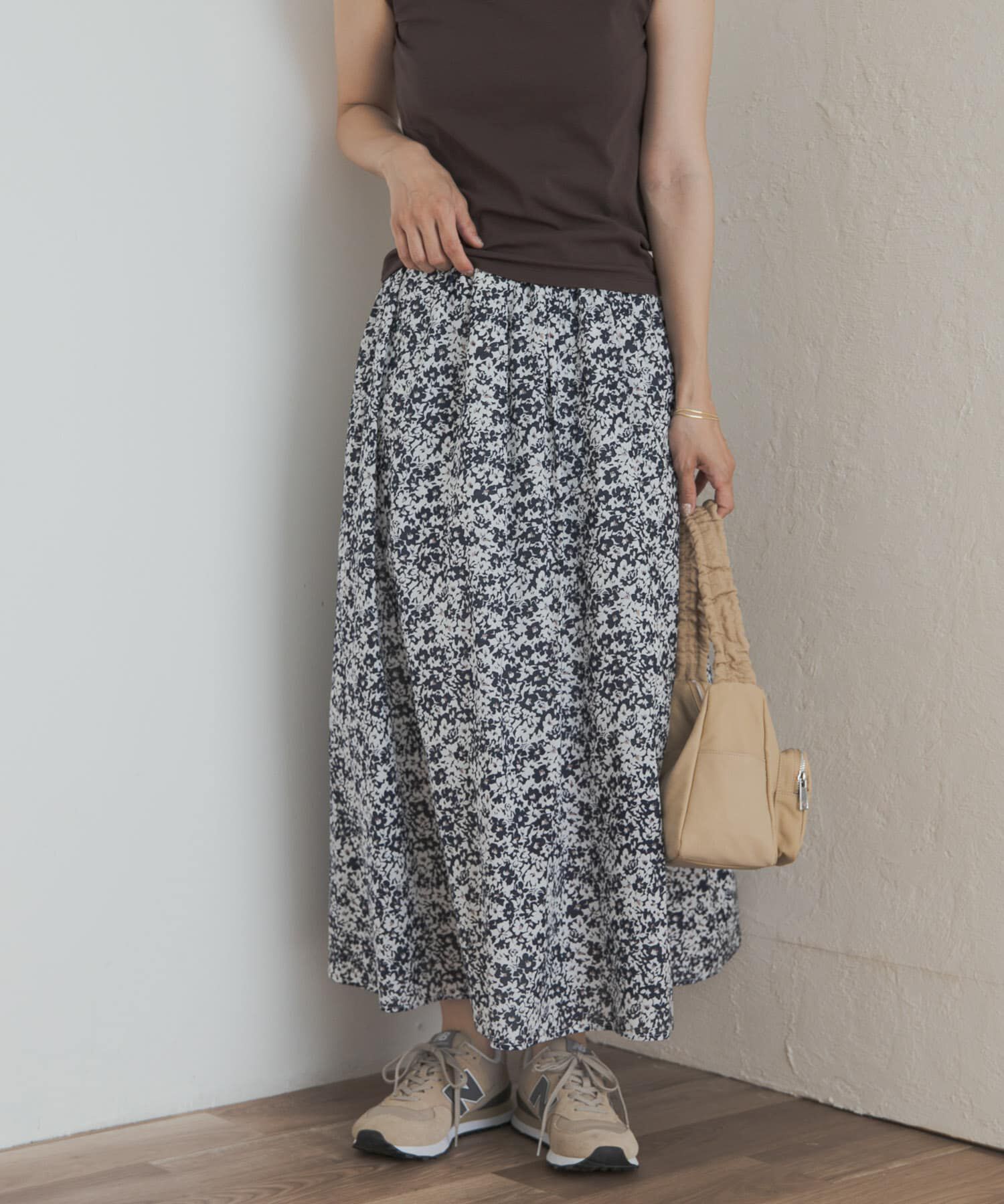 URBAN RESEARCH DOORS「フラワープリントギャザースカート」|スカート|