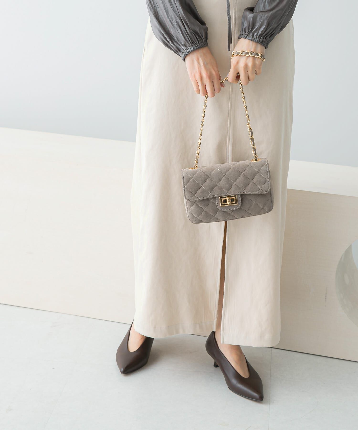 URBAN RESEARCH ROSSO「AULENTTI　スエードキルティングバッグ」|ショルダー・メッセンジャー|