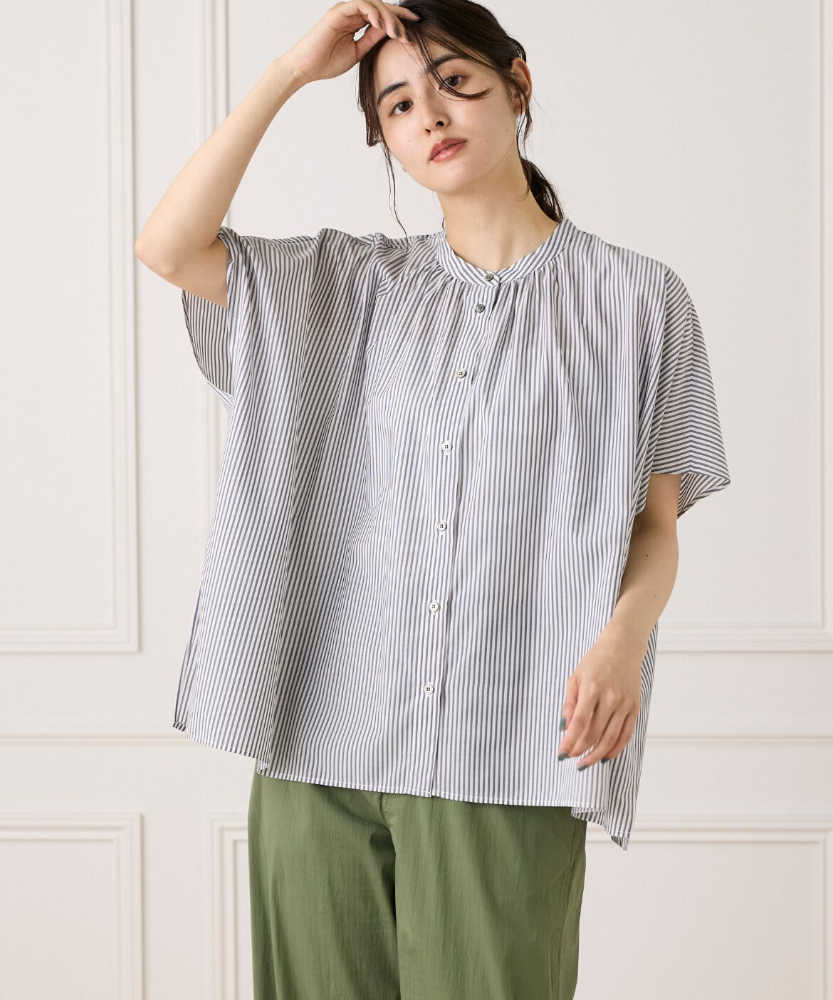 7-IDconcept.「《WEB限定カラー》ポンチョ風バンドカラーブラウス」|シャツ・ブラウス|ストライプ1