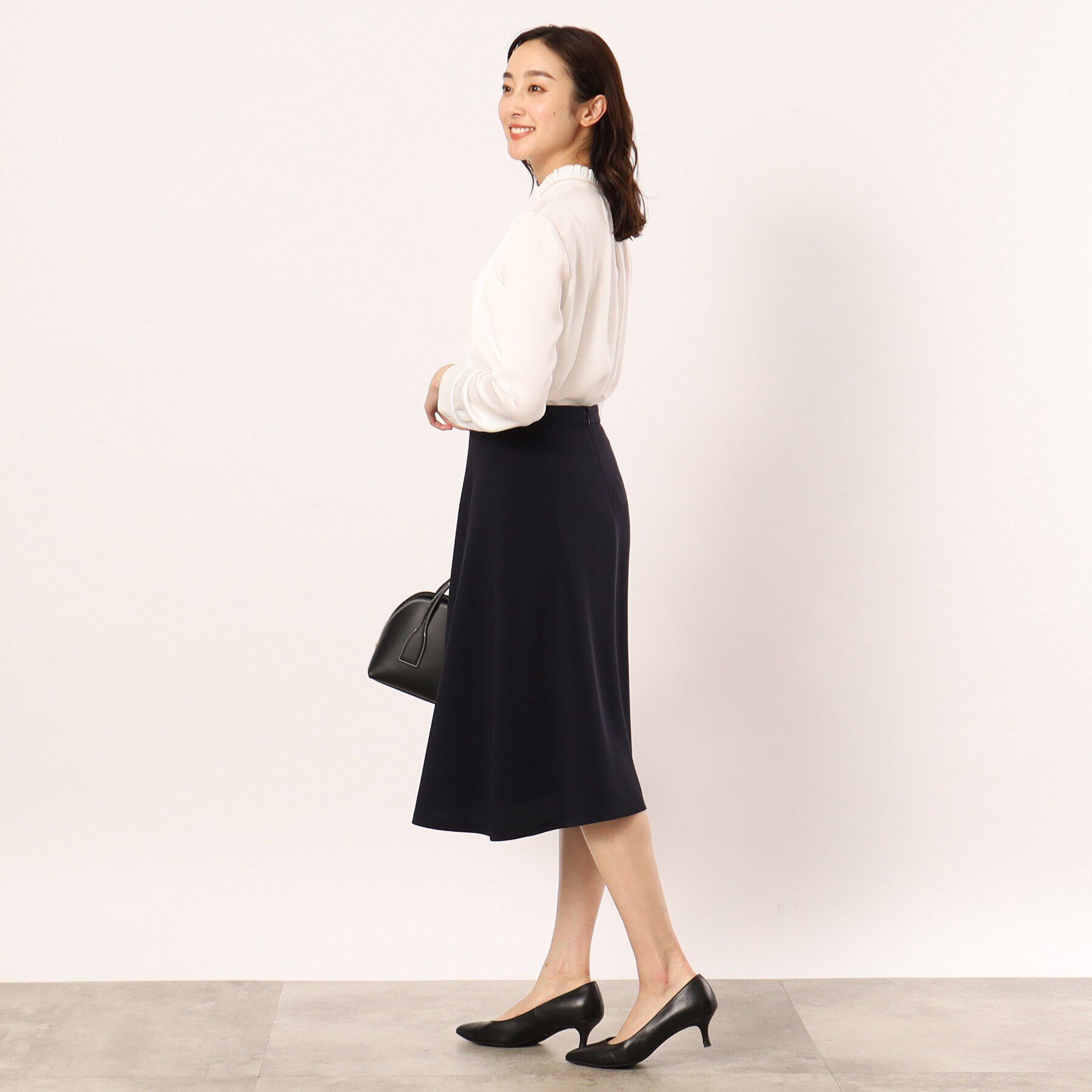 UNTITLED「トリアセエアクロススカート」|スカート|