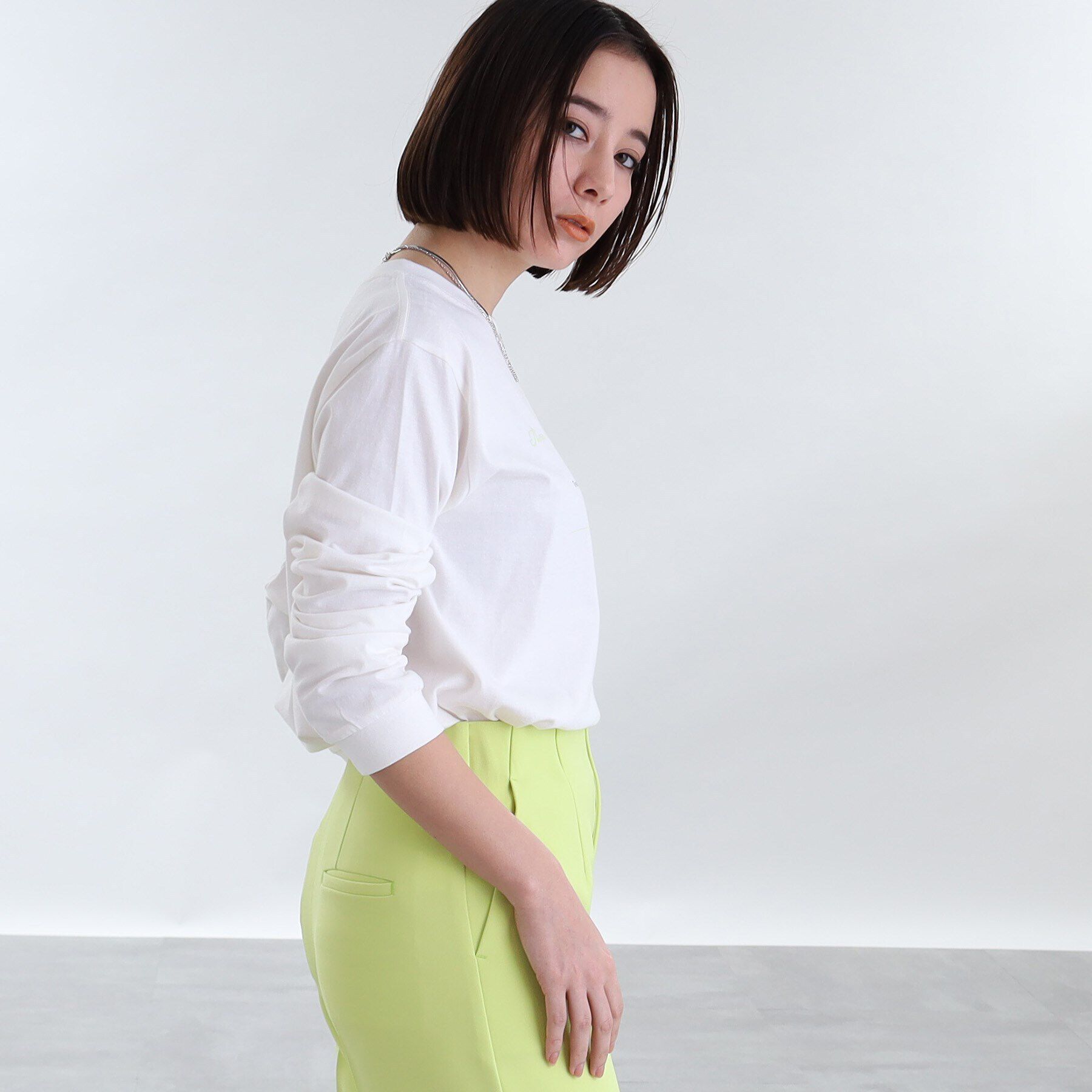 INDIVI「【WORLD for the World】ロゴプリント ロンT」|Tシャツ・カットソー|