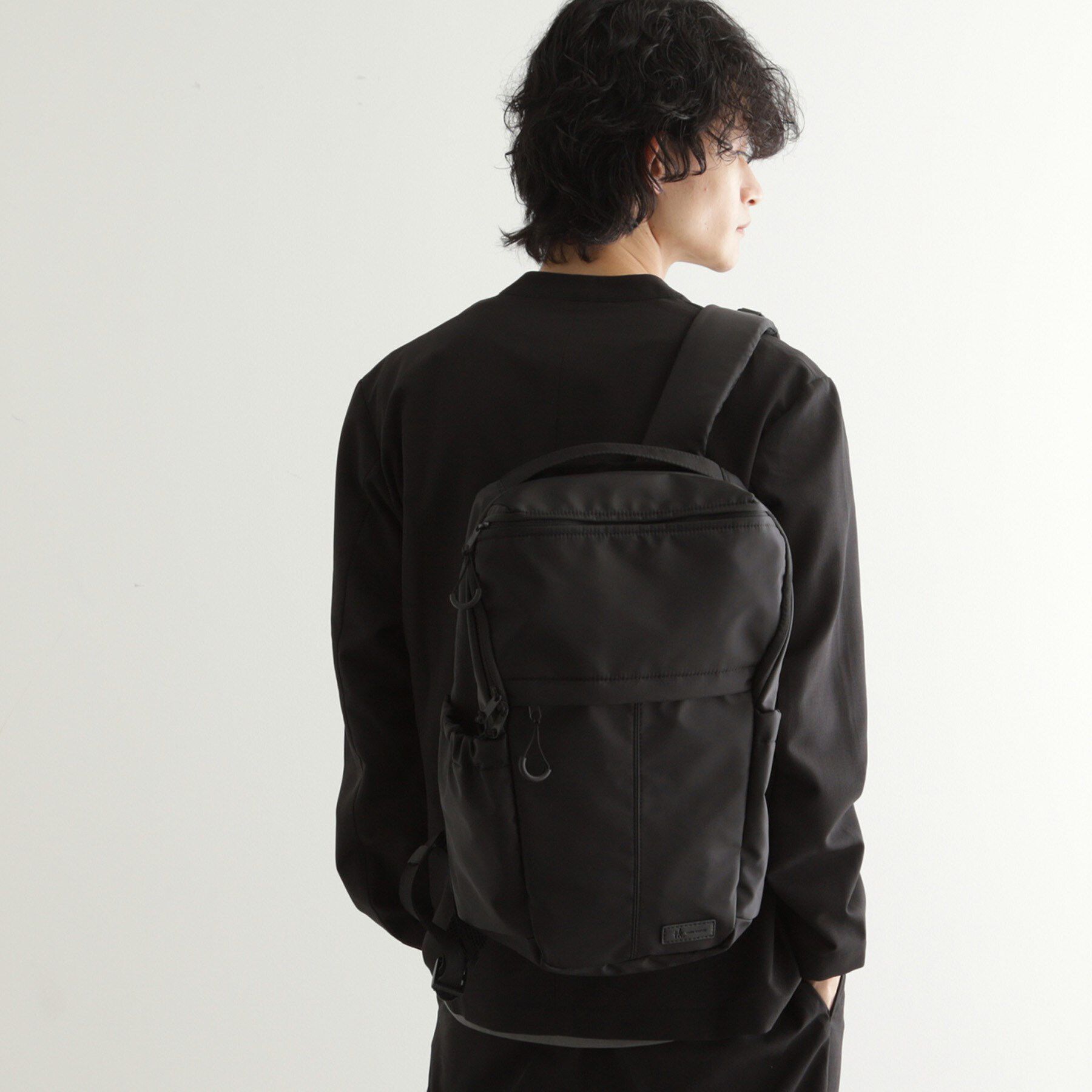 tk.TAKEO KIKUCHI「【撥水/収納力/ONOFF兼用】機能性バックパック／リュックサック」|リュック|