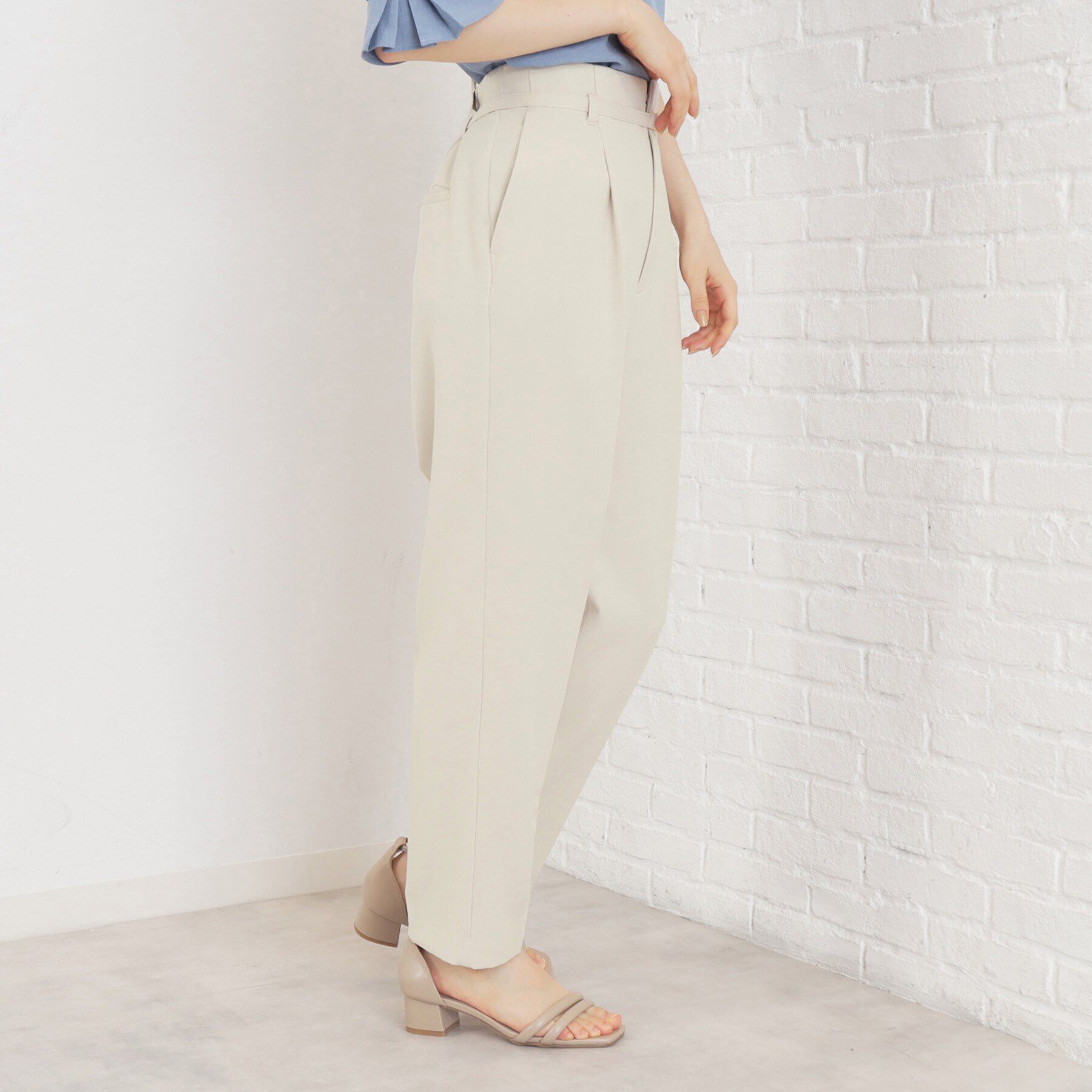 index「ストレッチベルテッドテーパードパンツ【吸水速乾／防シワ／洗濯機洗い可】」|その他|