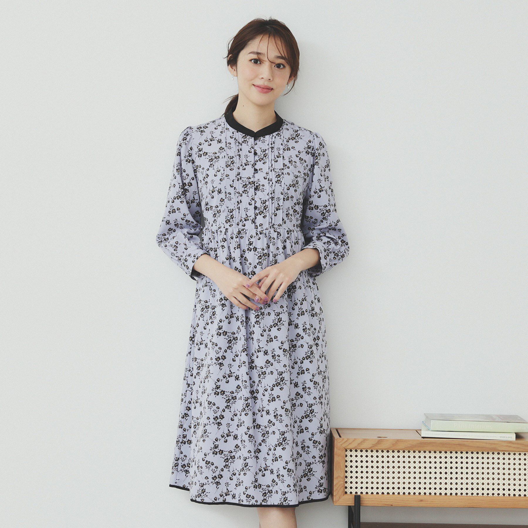 index「ミニフラワープリント バイカラーワンピース【洗濯機洗い可/イージーアイロン/防シワ】」|ワンピース|