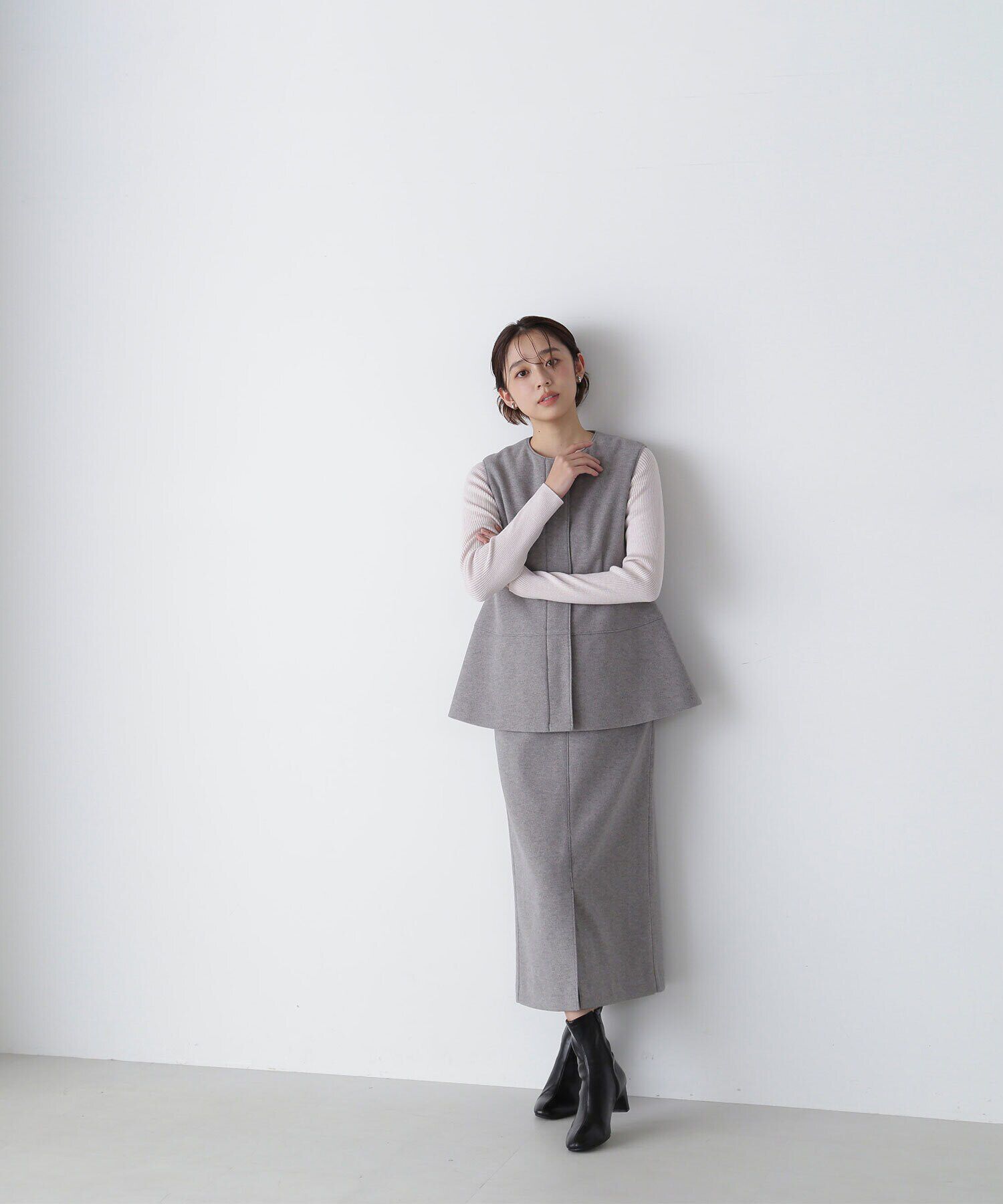  「＜圧縮ジャージーシリーズ＞フォルムジレ　24AW」|ブルゾン・スタジャン|