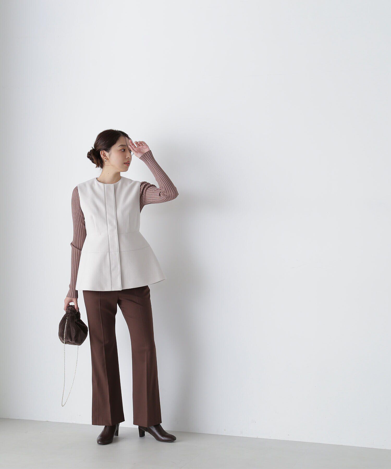  「＜圧縮ジャージーシリーズ＞フォルムジレ　24AW」|ブルゾン・スタジャン|