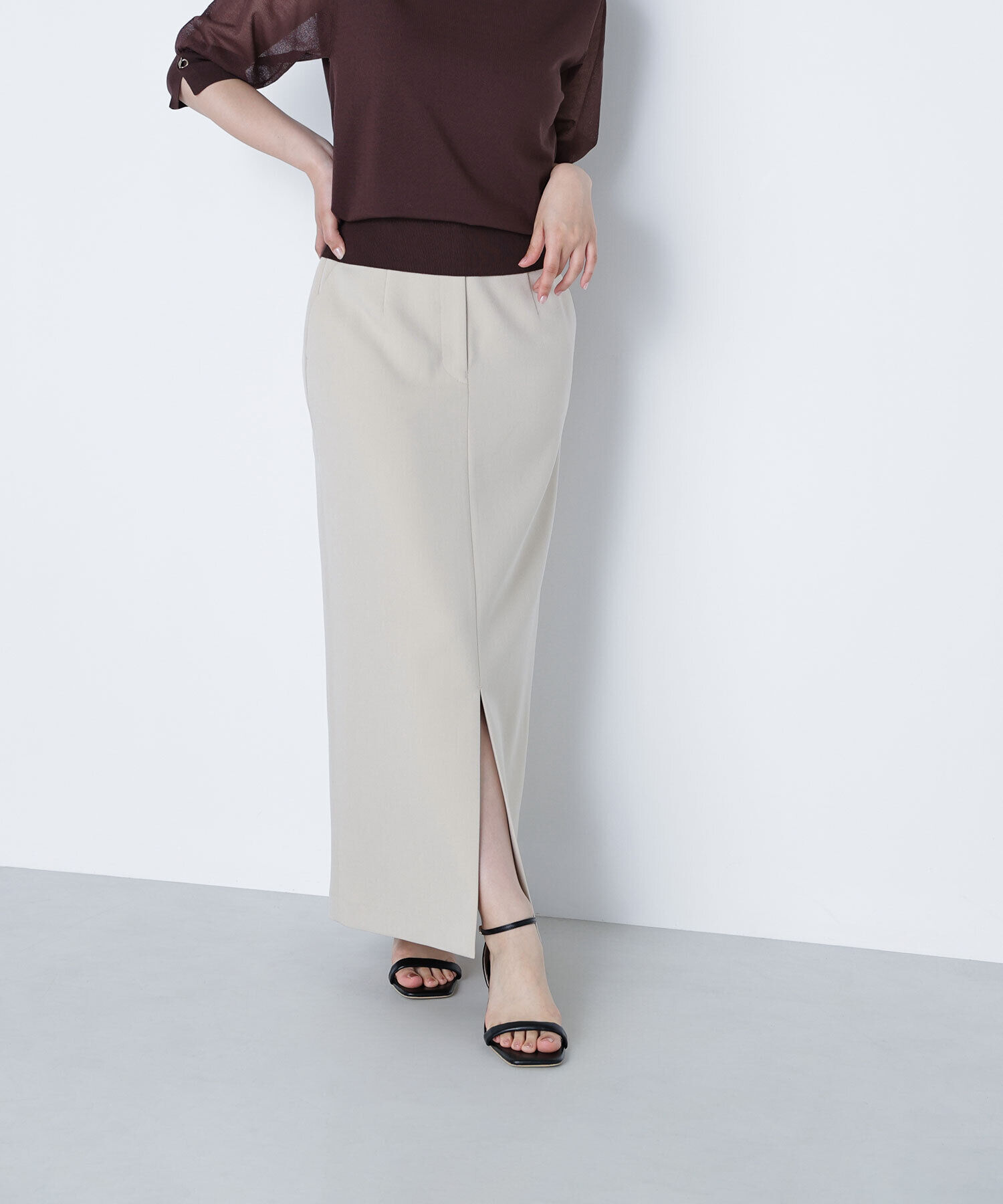  「フロントスリットナロースカート」|スカート|