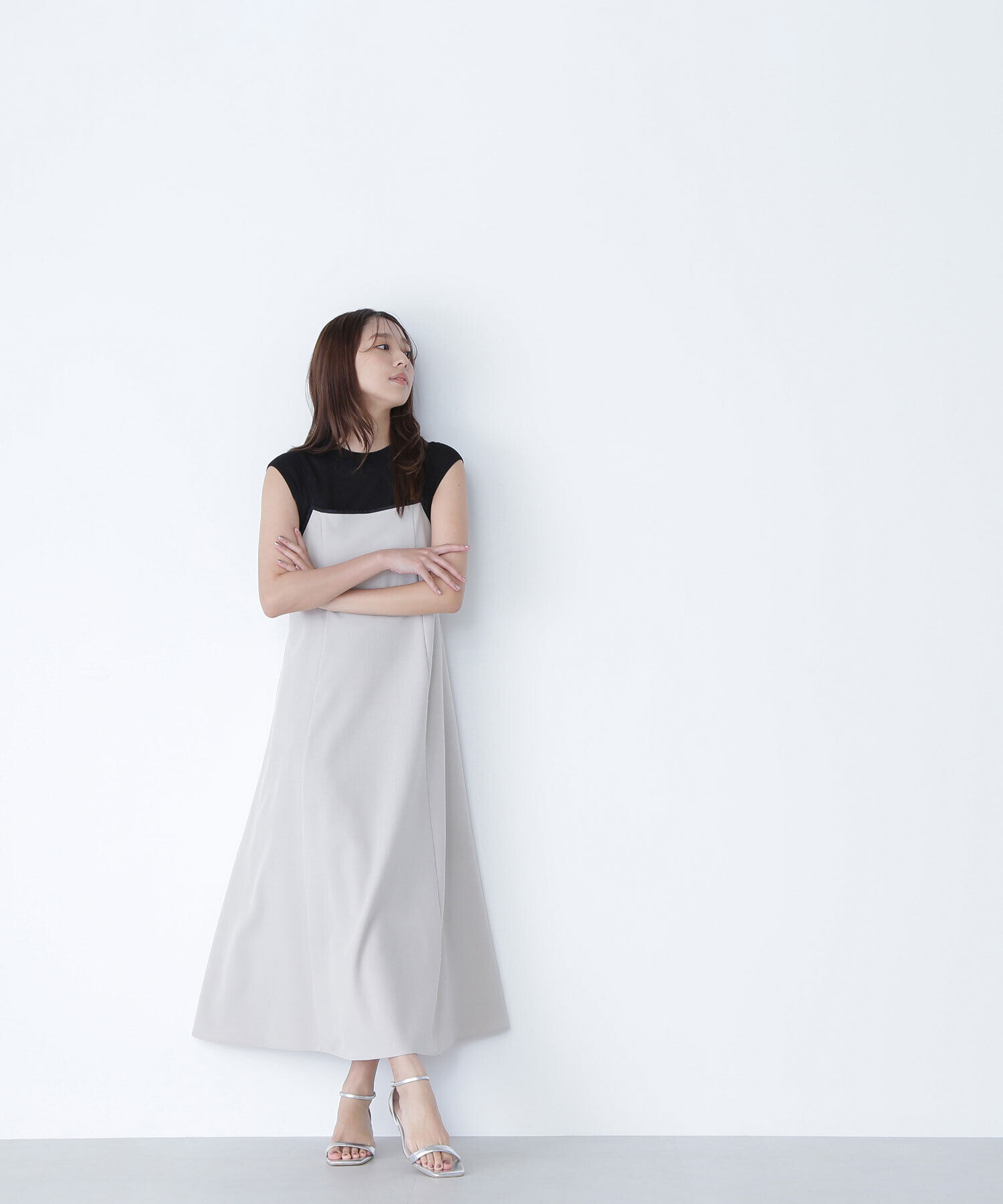  「バイカラーキャミワンピース」|ワンピース|