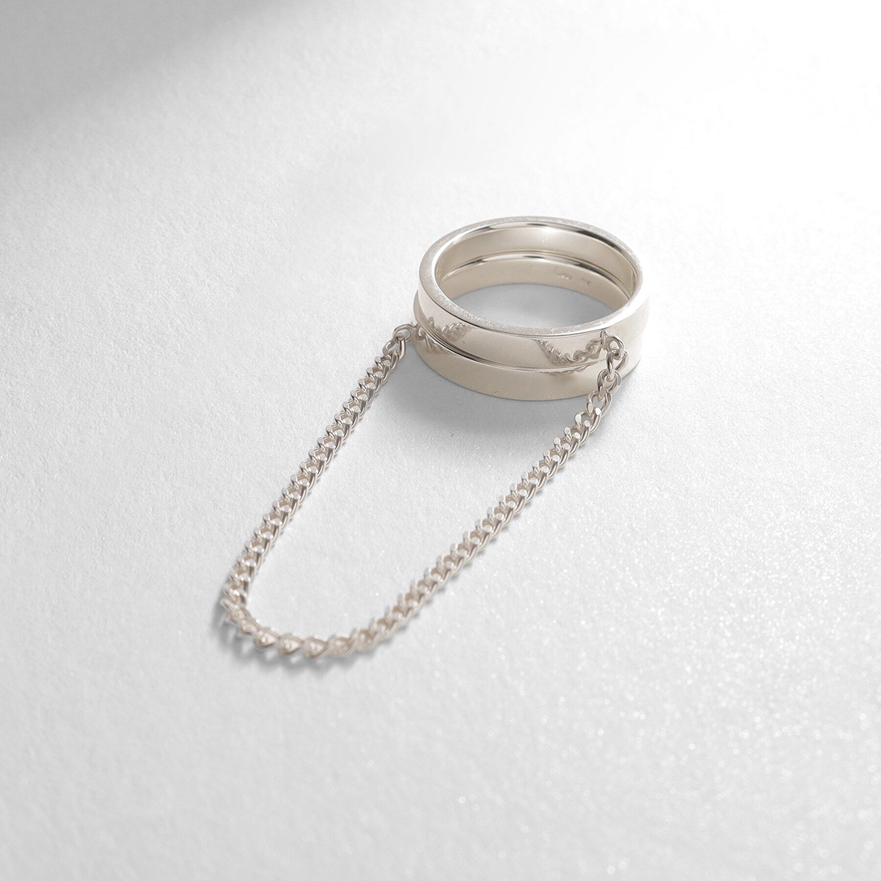 COCOSHNIK ONKITSCH「シルバー ドレープチェーン ダブルストレートリング」|リング|