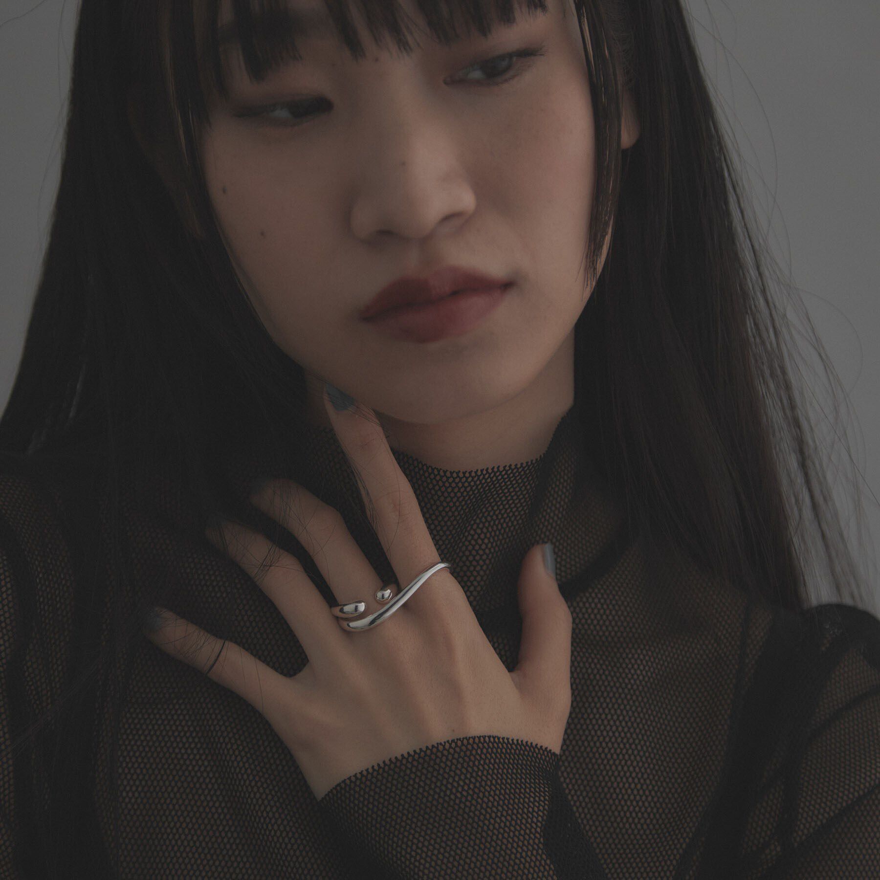 COCOSHNIK ONKITSCH「シルバー【サステナブル】ダブルフィンガースタックリング」|リング|