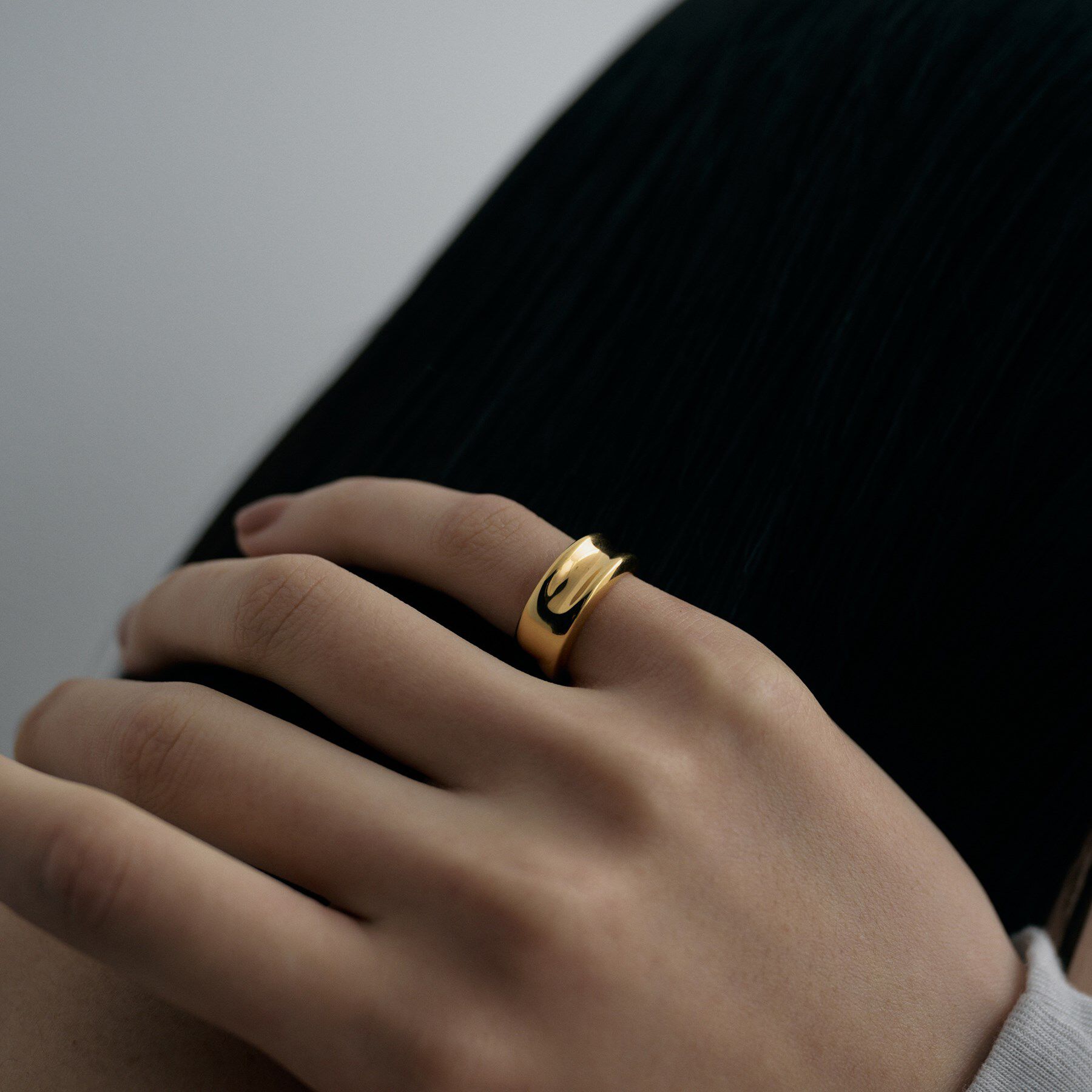 COCOSHNIK ONKITSCH「シルバー コンケイブピンキーリング GP」|リング|