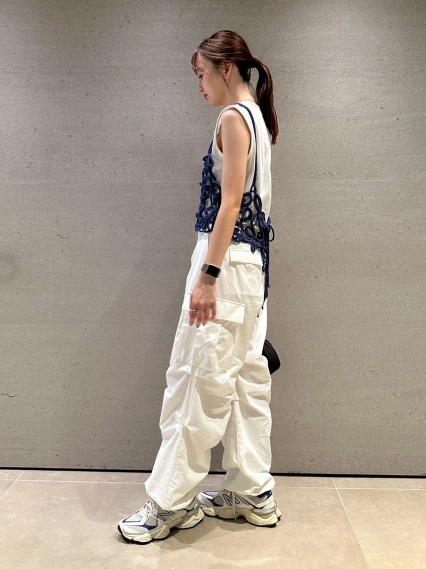 emmi atelier「タックフォルムカーゴパンツ」|チノ|