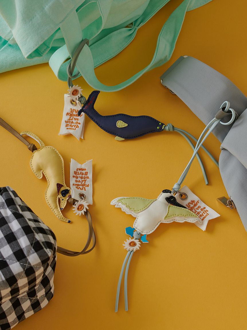 emmi atelier「【Global warming】 アニマルモチーフチャーム」|チャーム・キーホルダー|