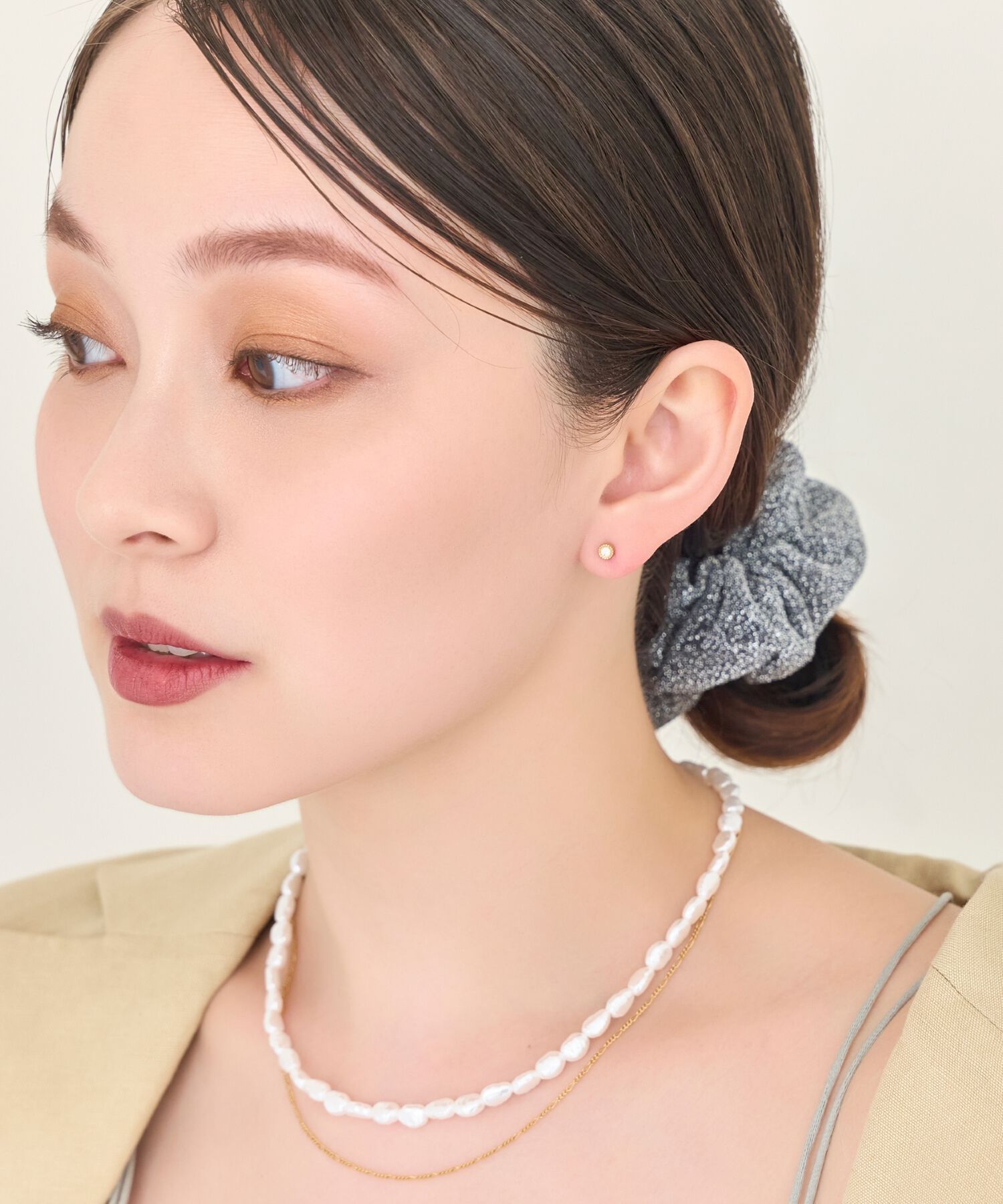 Phoebe「【金属アレルギー対応】プチシャイニングピアス　ゴールド/サージカルステンレス」|ピアス|