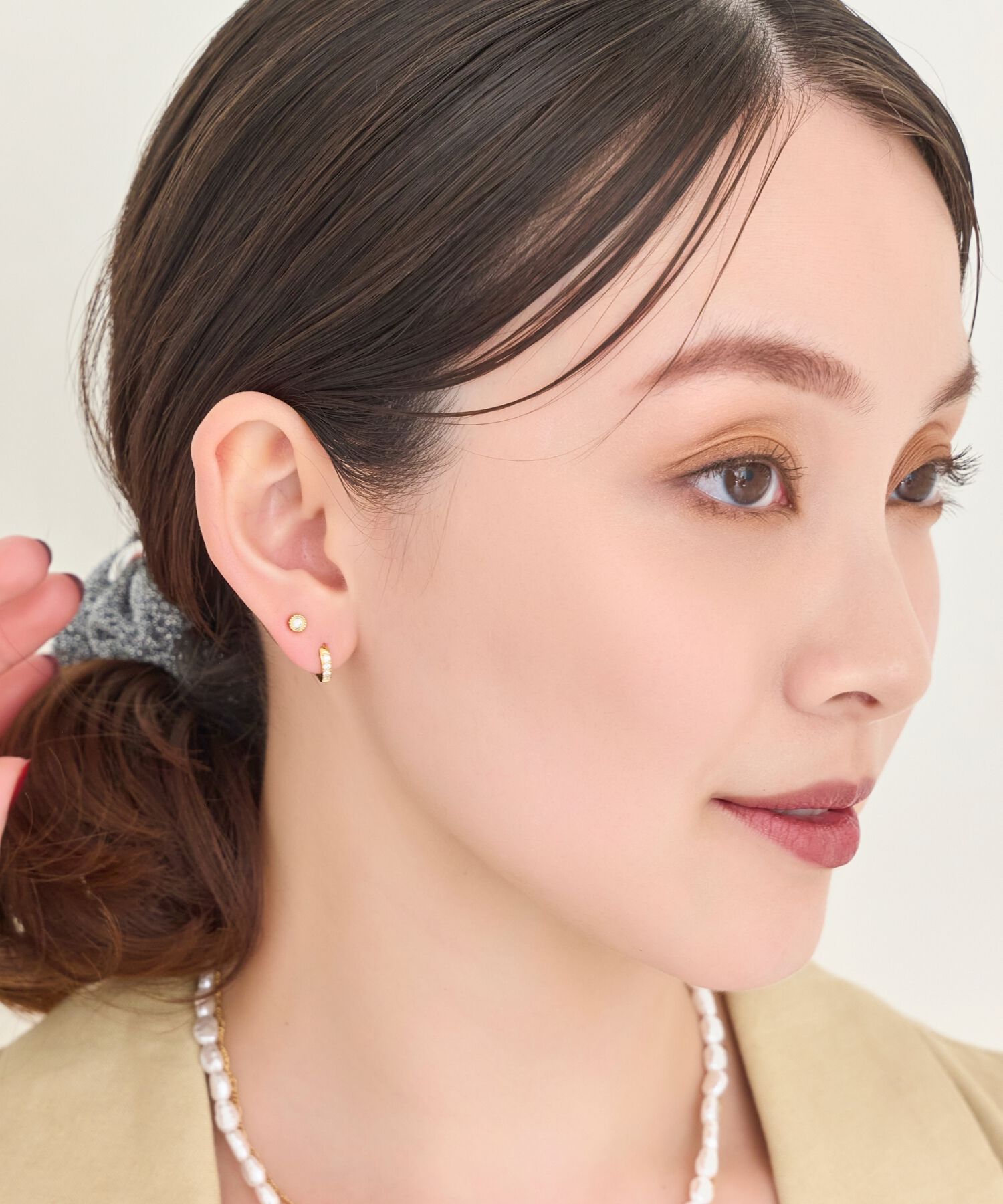 Phoebe「【金属アレルギー対応】プチシャイニングピアス　ゴールド/サージカルステンレス」|ピアス|