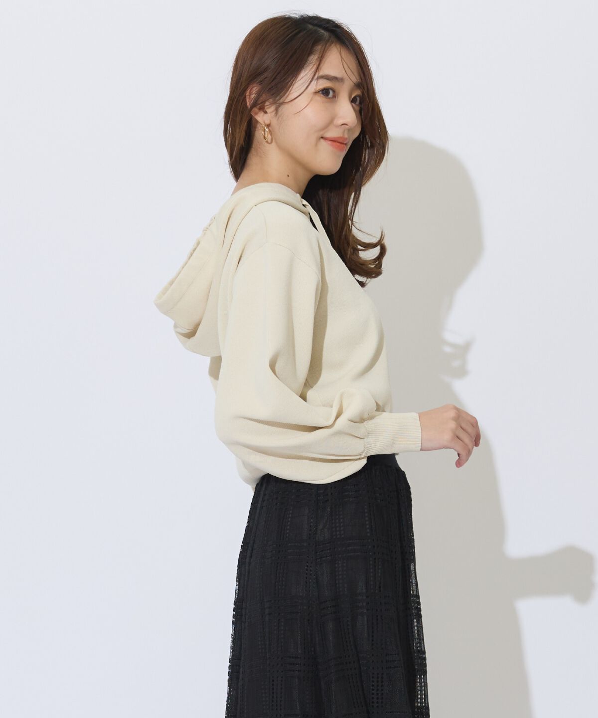 アンドクチュール「クロップドニットフーディー」|パーカー|