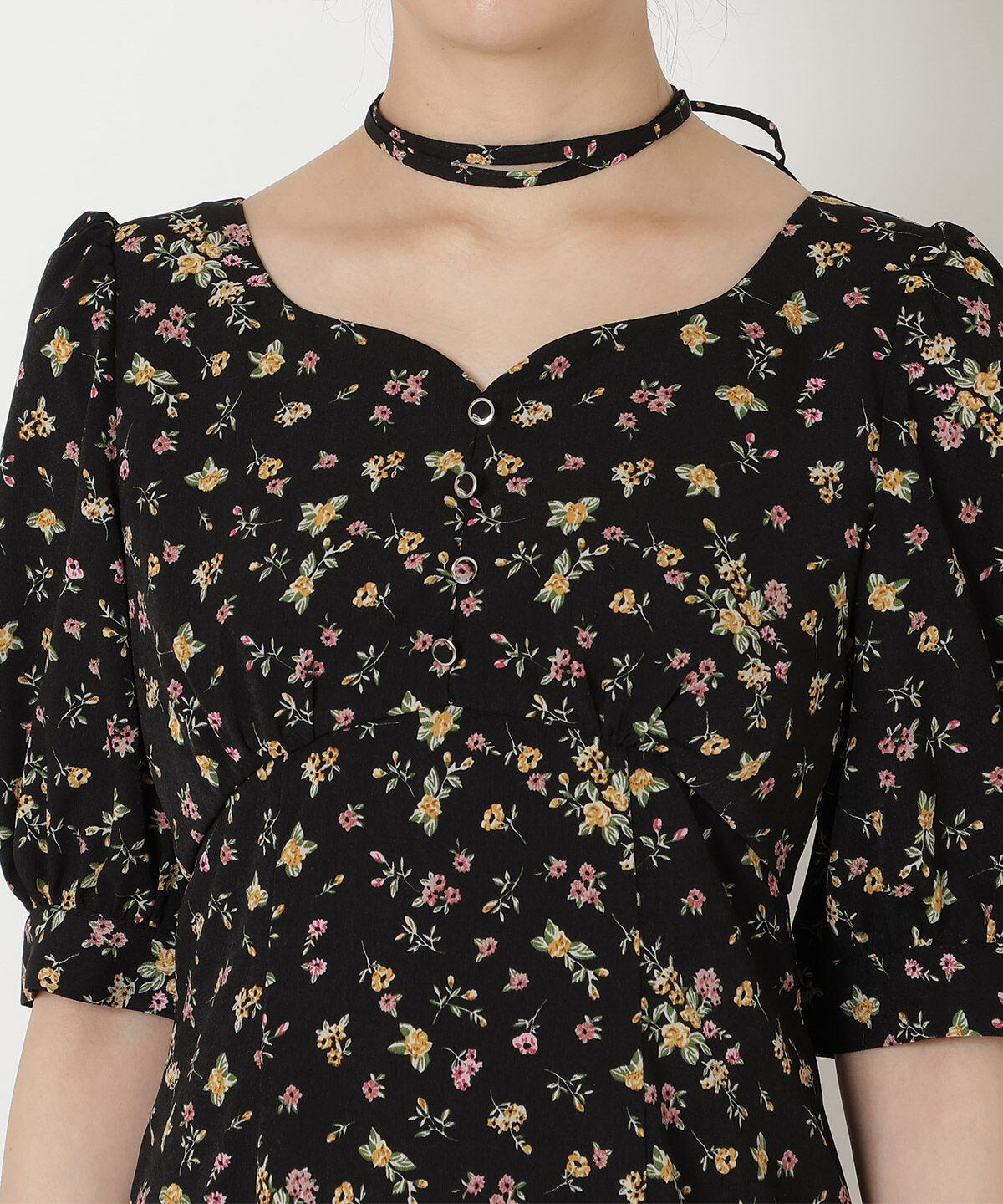 REDYAZEL「チョーカー付きフラワーワンピース」|ワンピース|