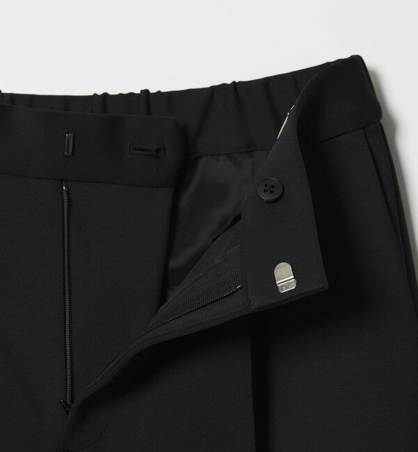 UNITED ARROWS「SPONGY タック テーパードパンツ」|スラックス|