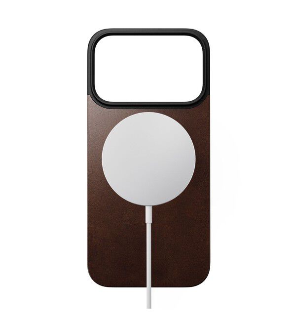 BEAMS「NOMAD / Magnetic Leather Back iPhone17 Pro」|モバイルケース|