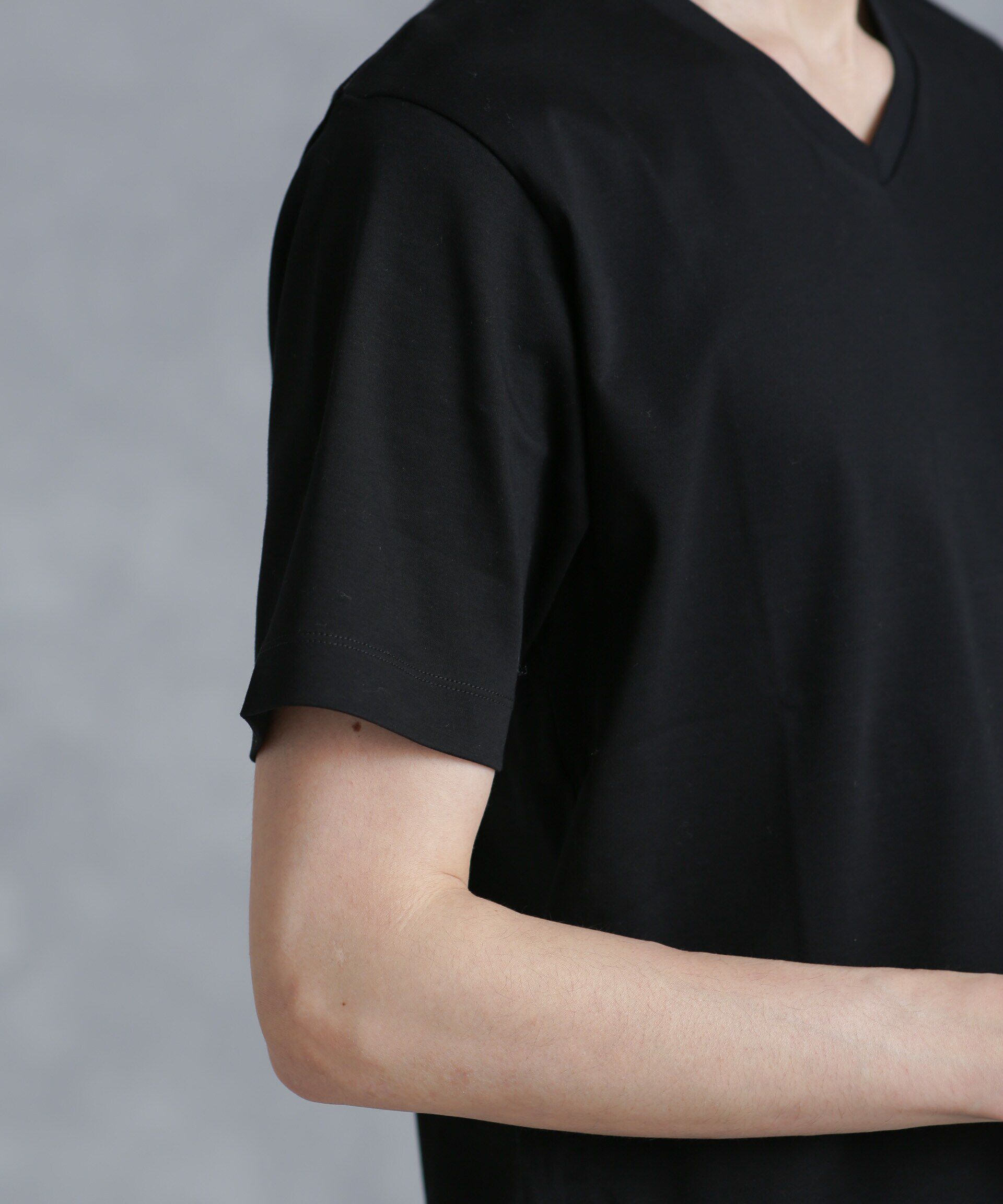 nano･universe「アンチスメル VネックTシャツ 半袖」|Tシャツ・カットソー|