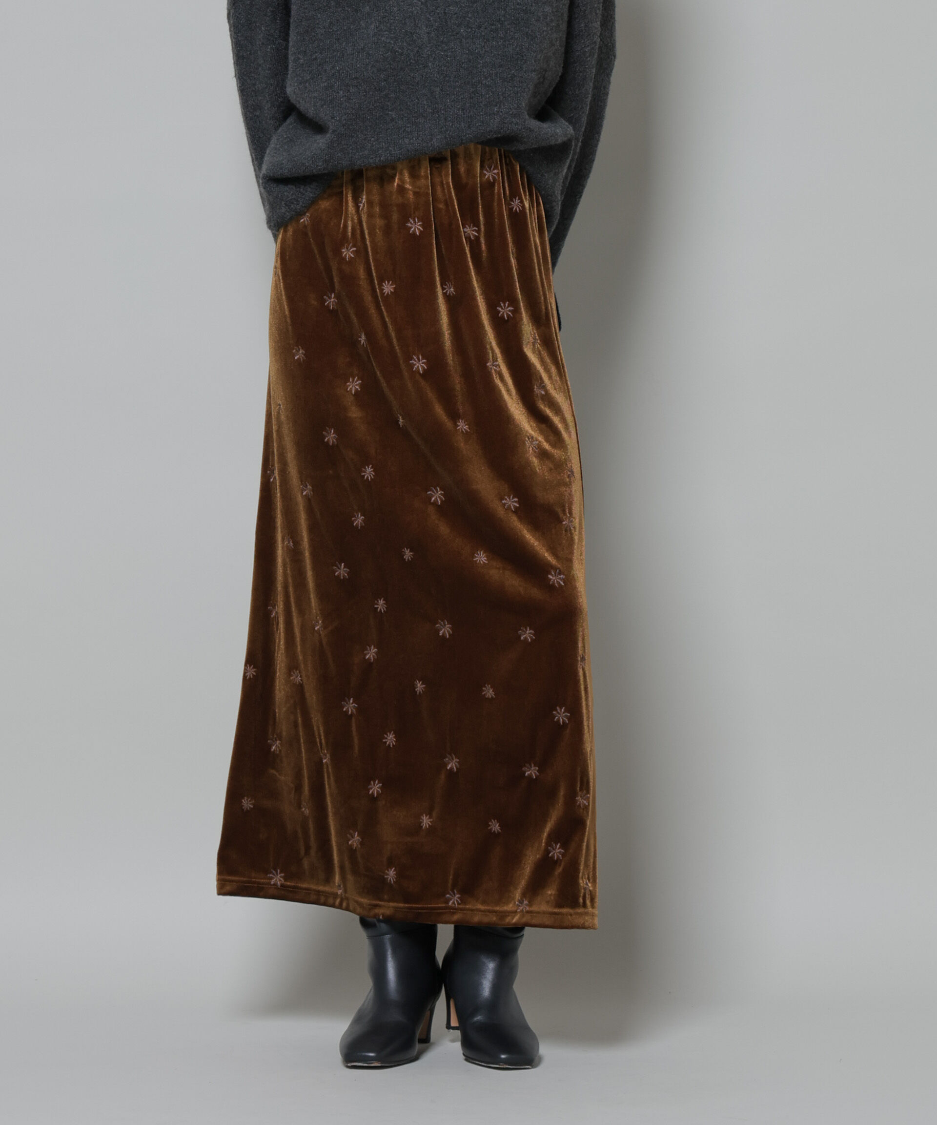 nano･universe「刺繍ベロアカットナロースカート(セットアップ可)」|スカート|