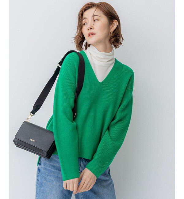 23区「【洗える】ウールミドルゲージ Vネック ニット」|ニット・セーター|グリーン系