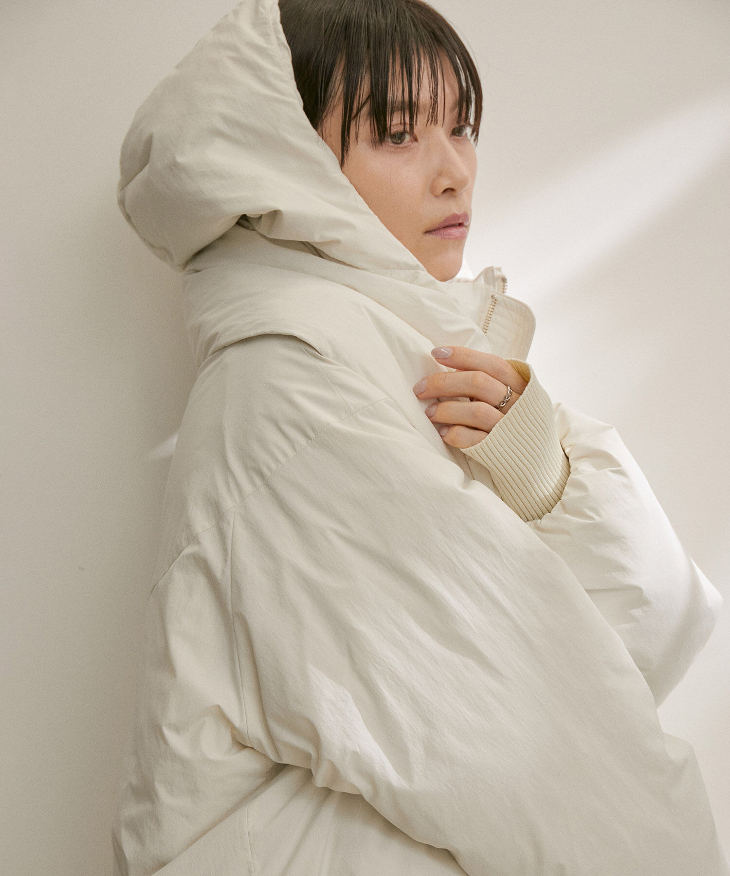 SALON adam et rope'「【雑誌掲載】[GREEN DOWN]フード付きダウンストール」|ストール|