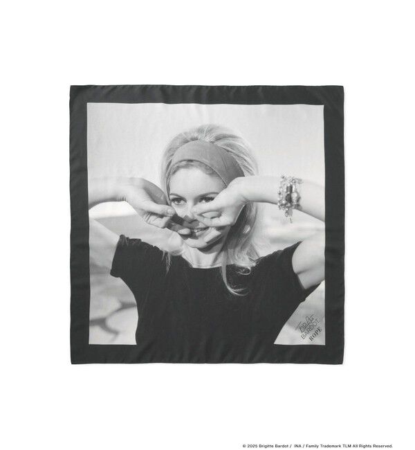 ROPE「【Brigitte Bardot&times;ROPE'・コラボ】プリントシルクスカーフ/Lサイズ」|バンダナ・スカーフ|
