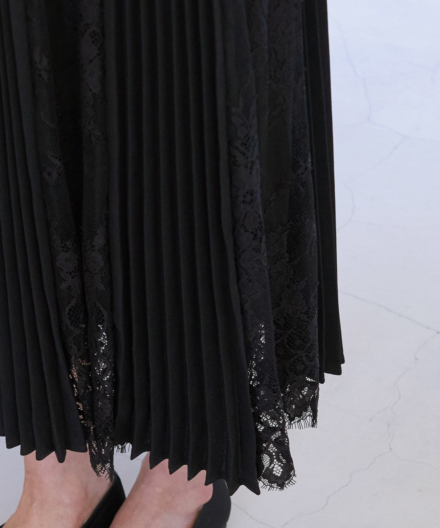 Rope&rsquo;Picnic「【一部店舗限定】【Mon E&rsquo;toile/モンエトワール】プリーツコンビレースDress」|ドレス|