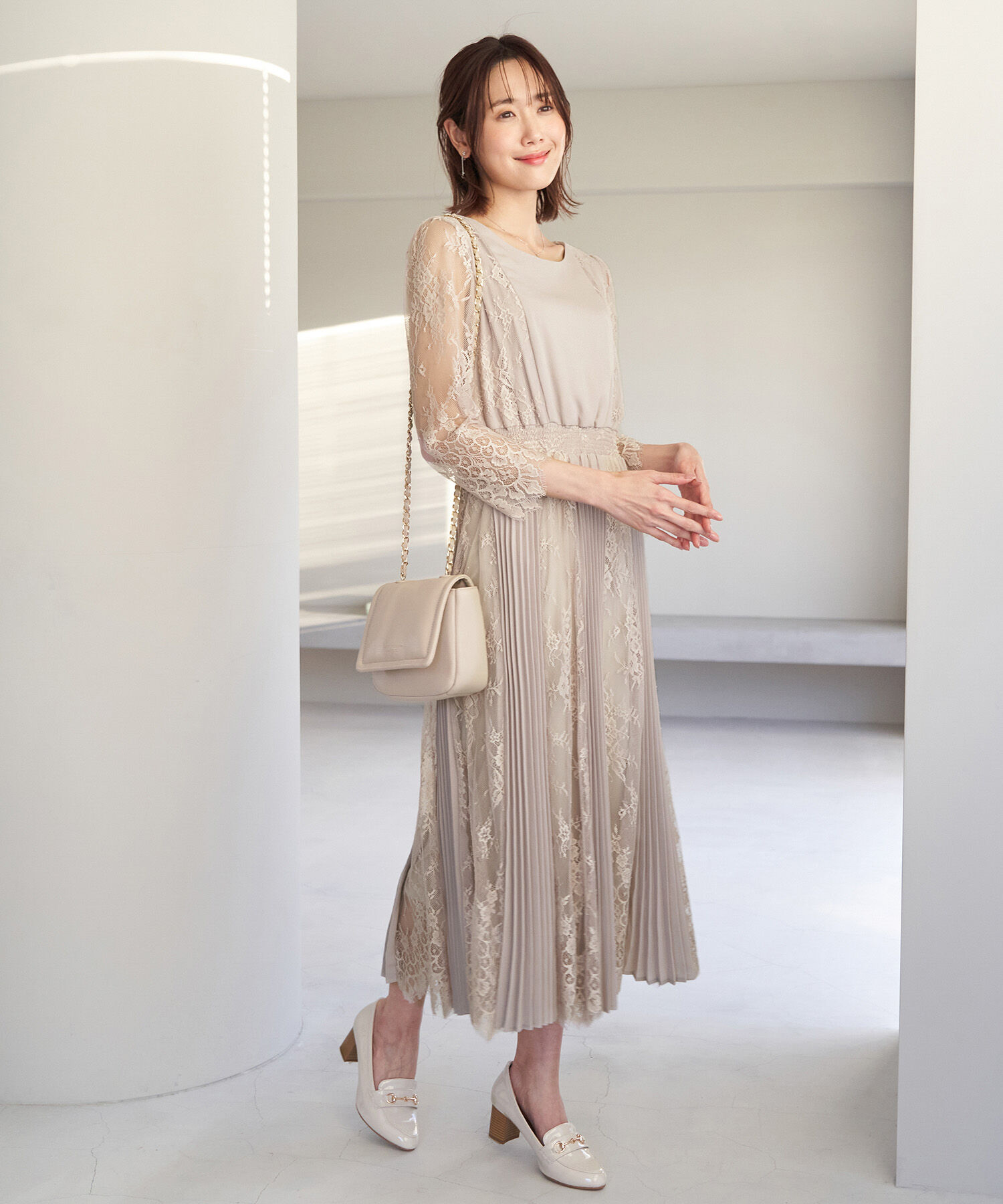 Rope&rsquo;Picnic「【一部店舗限定】【Mon E&rsquo;toile/モンエトワール】プリーツコンビレースDress」|ドレス|