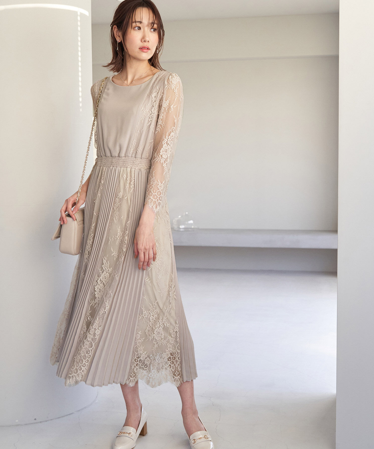 Rope&rsquo;Picnic「【一部店舗限定】【Mon E&rsquo;toile/モンエトワール】プリーツコンビレースDress」|ドレス|