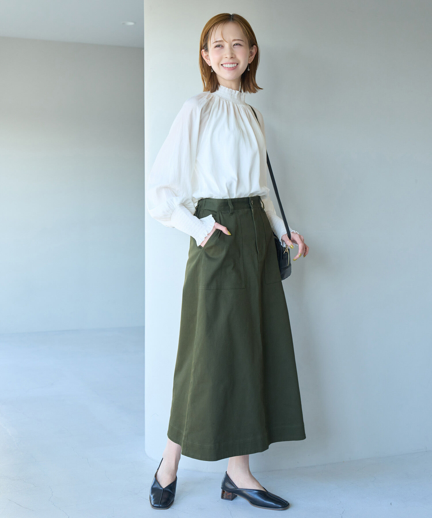 Rope&rsquo;Picnic「シャーリングフリルブラウス」|シャツ・ブラウス|